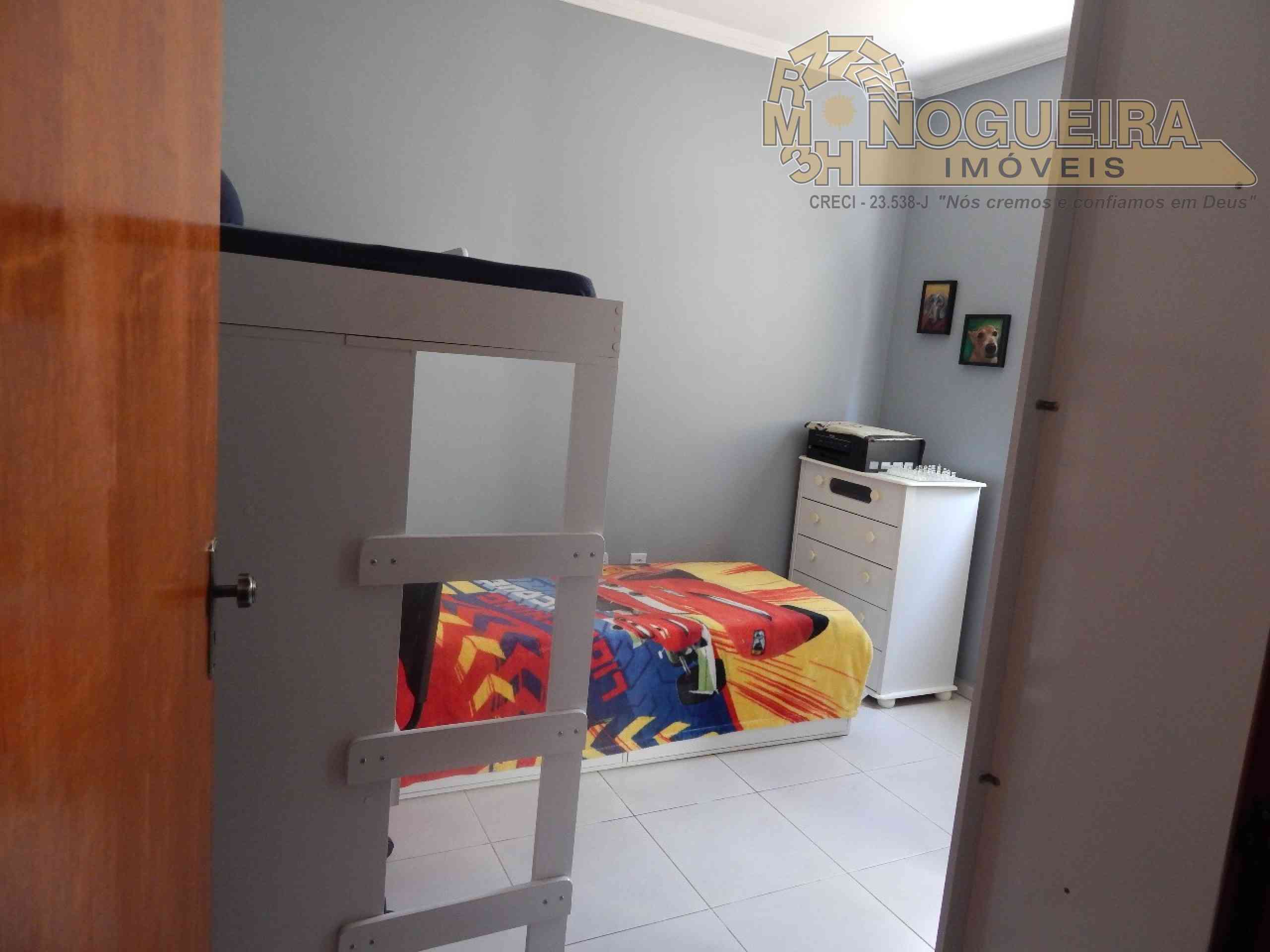 Sobrado no Jd. Santa Clara