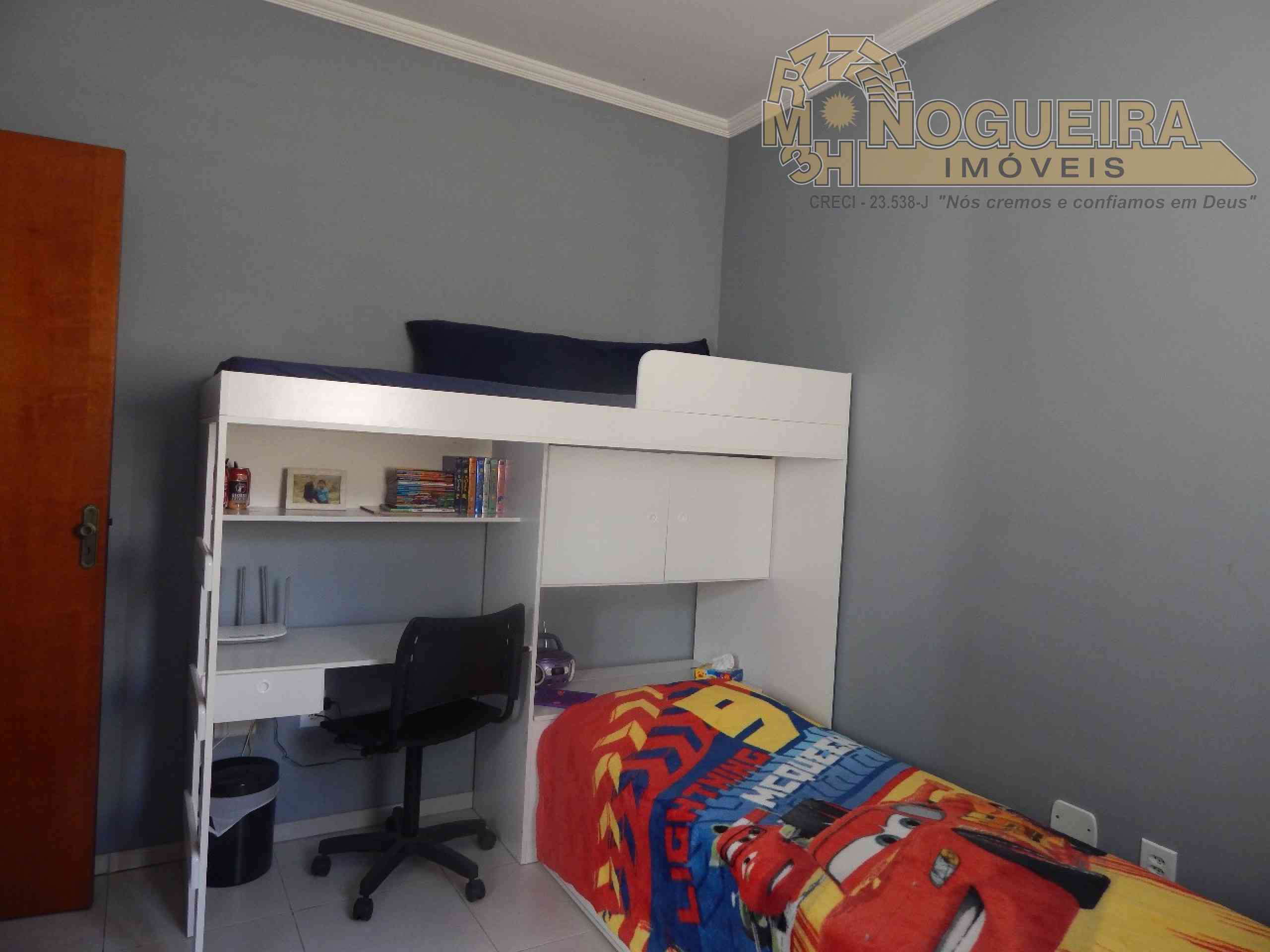 Sobrado no Jd. Santa Clara