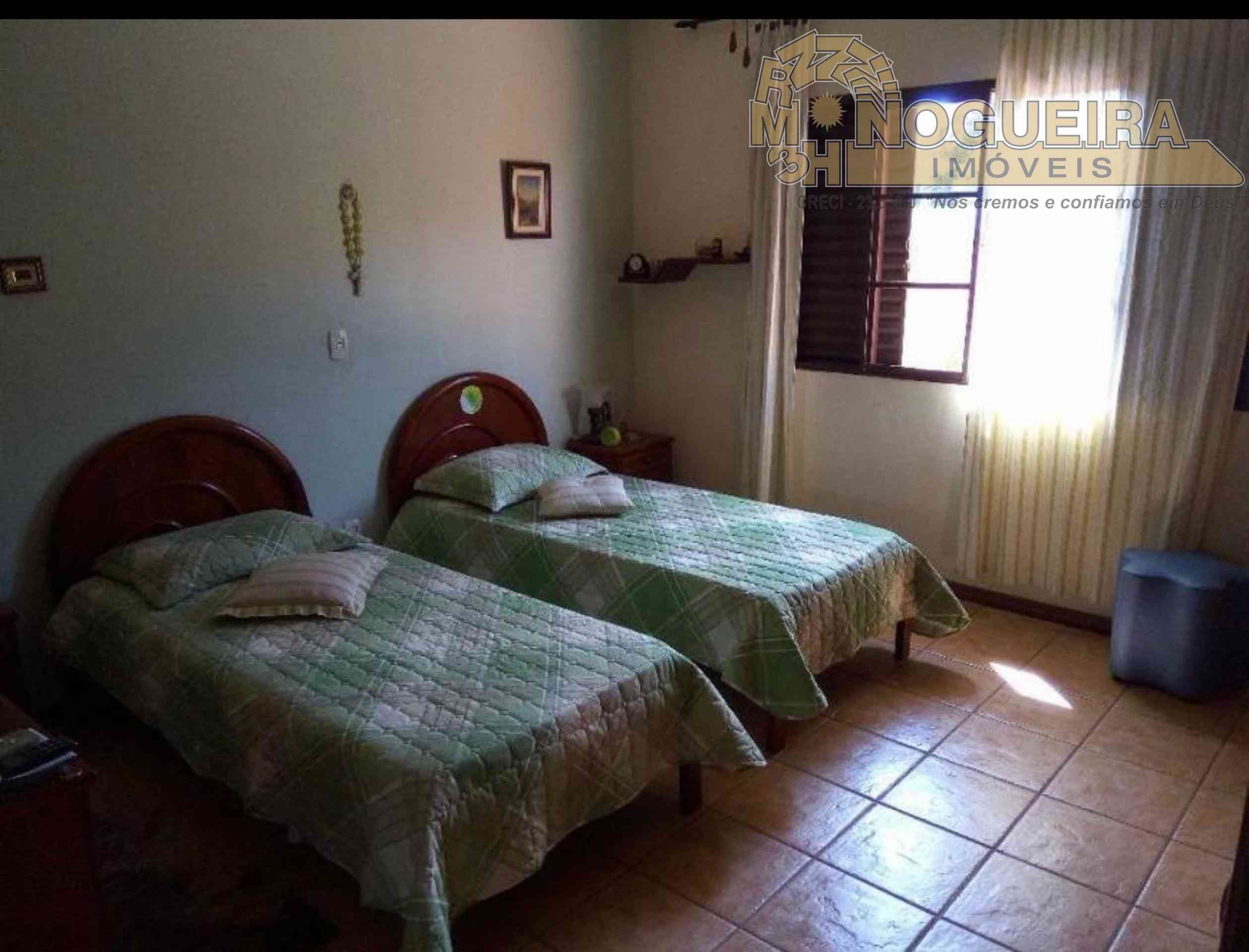 Sobrado  a travessa da timóteo penteado