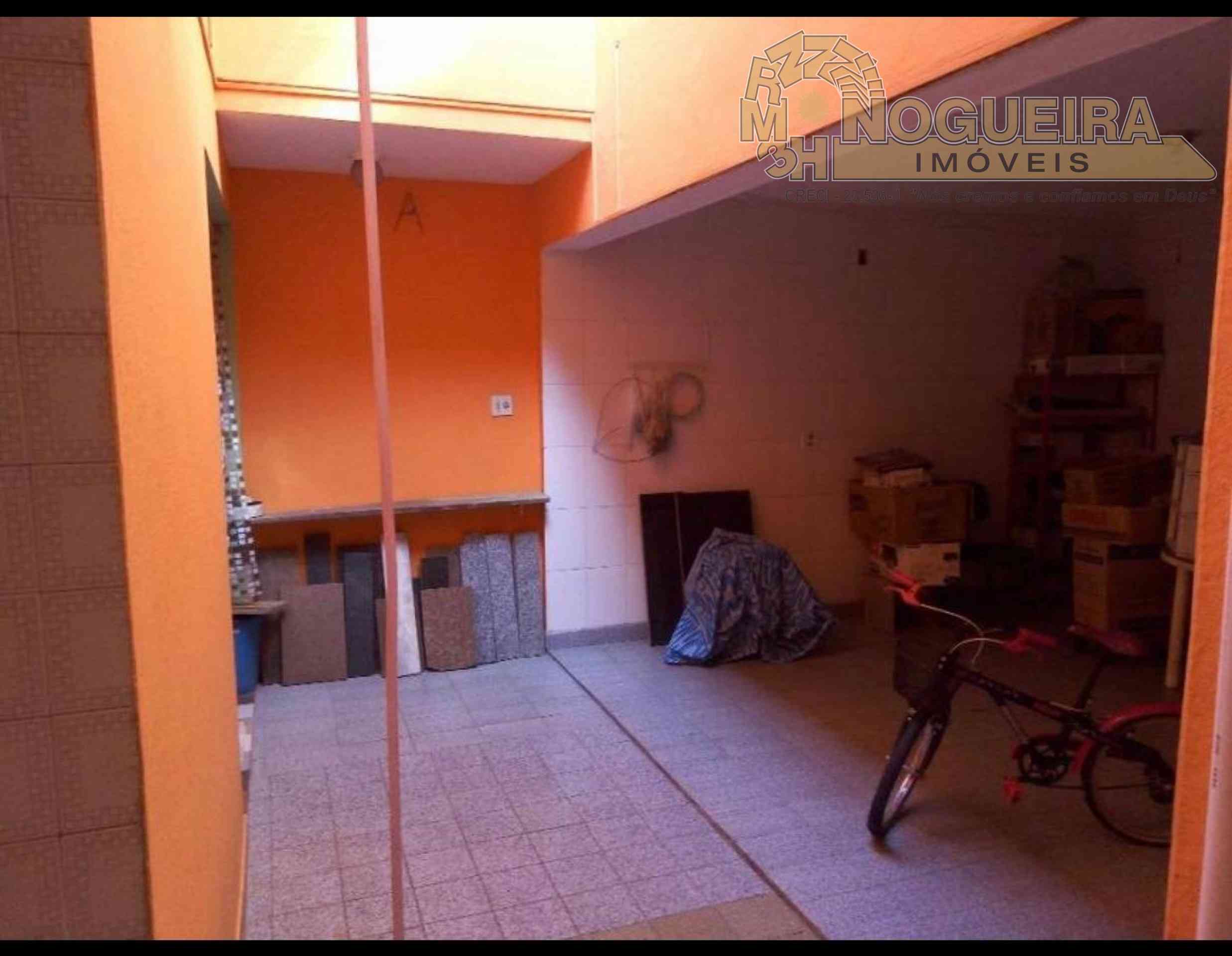 Sobrado  a travessa da timóteo penteado