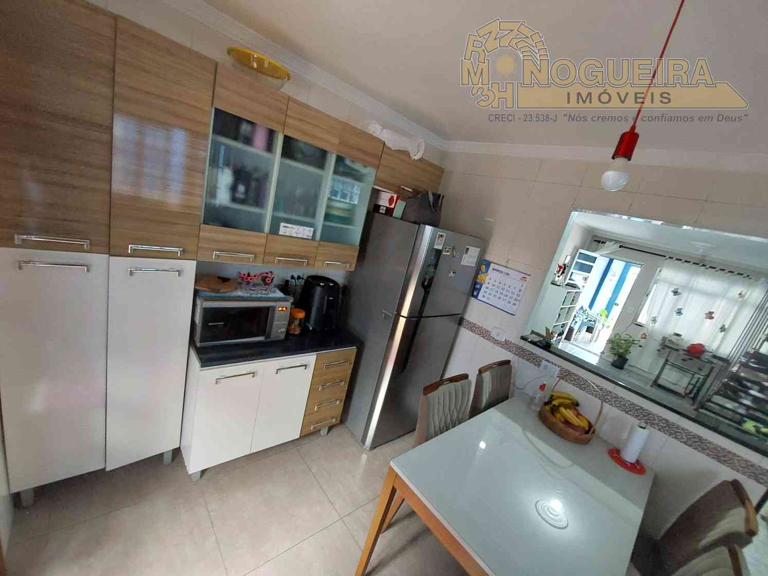 Ótimo Sobrado com 2 quartos Bairro Macedo - Jardim Gabriela