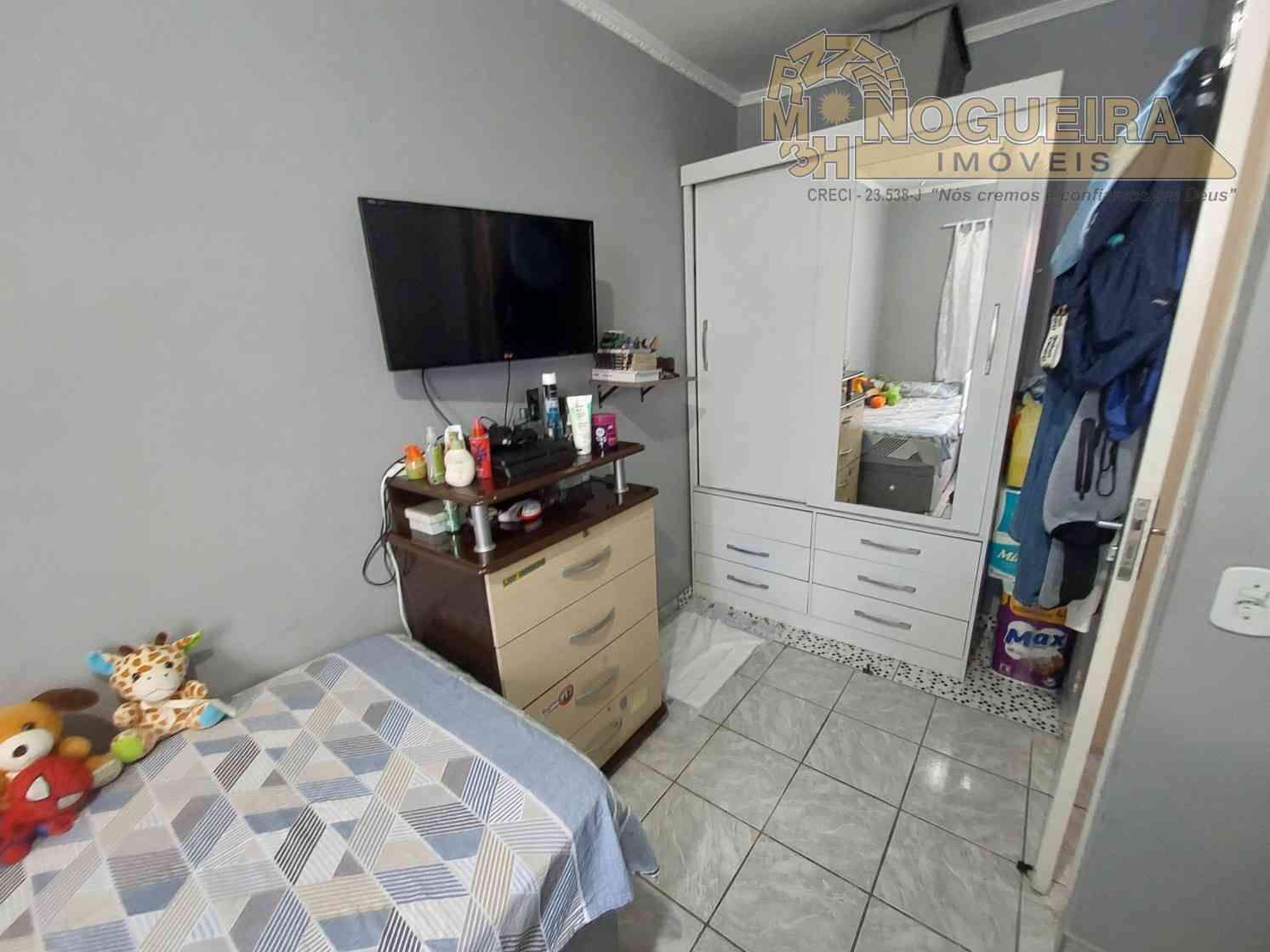 Ótimo Sobrado com 2 quartos Bairro Macedo - Jardim Gabriela