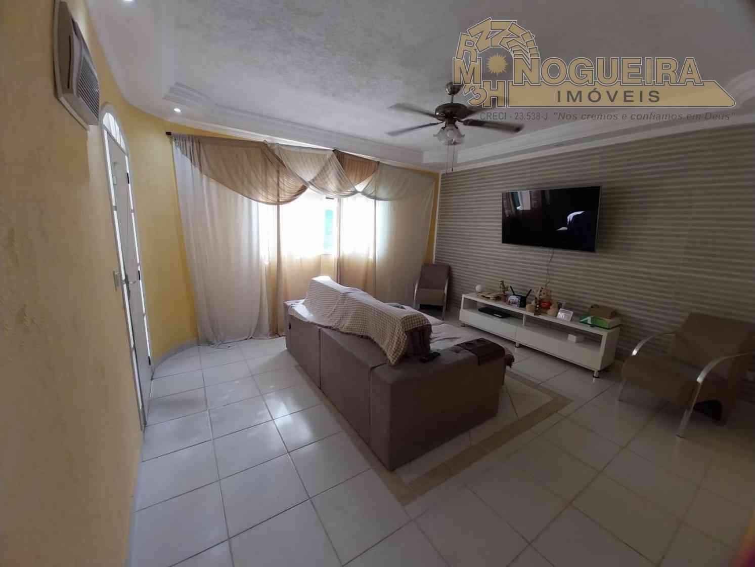 Sobrado 2 Dormitórios - Jardim Presidente Dutra