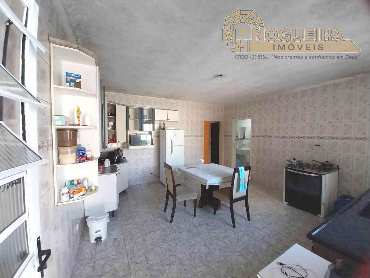 Sobrado 2 Dormitórios - Jardim Presidente Dutra