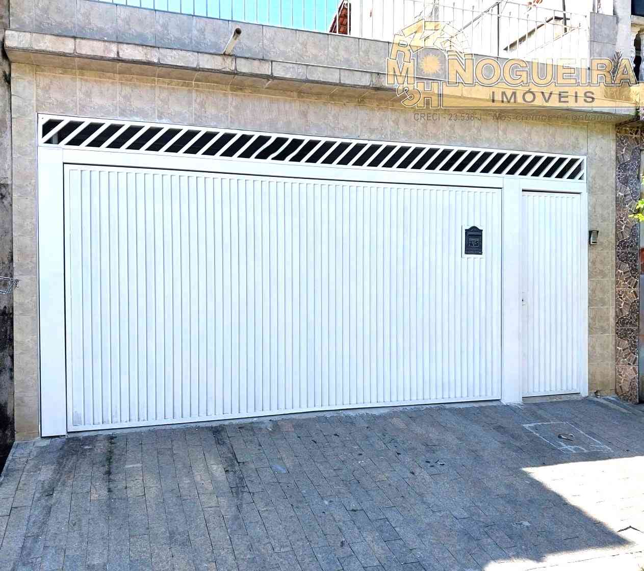 Excelente Casa à Venda no Jardim Jovaia