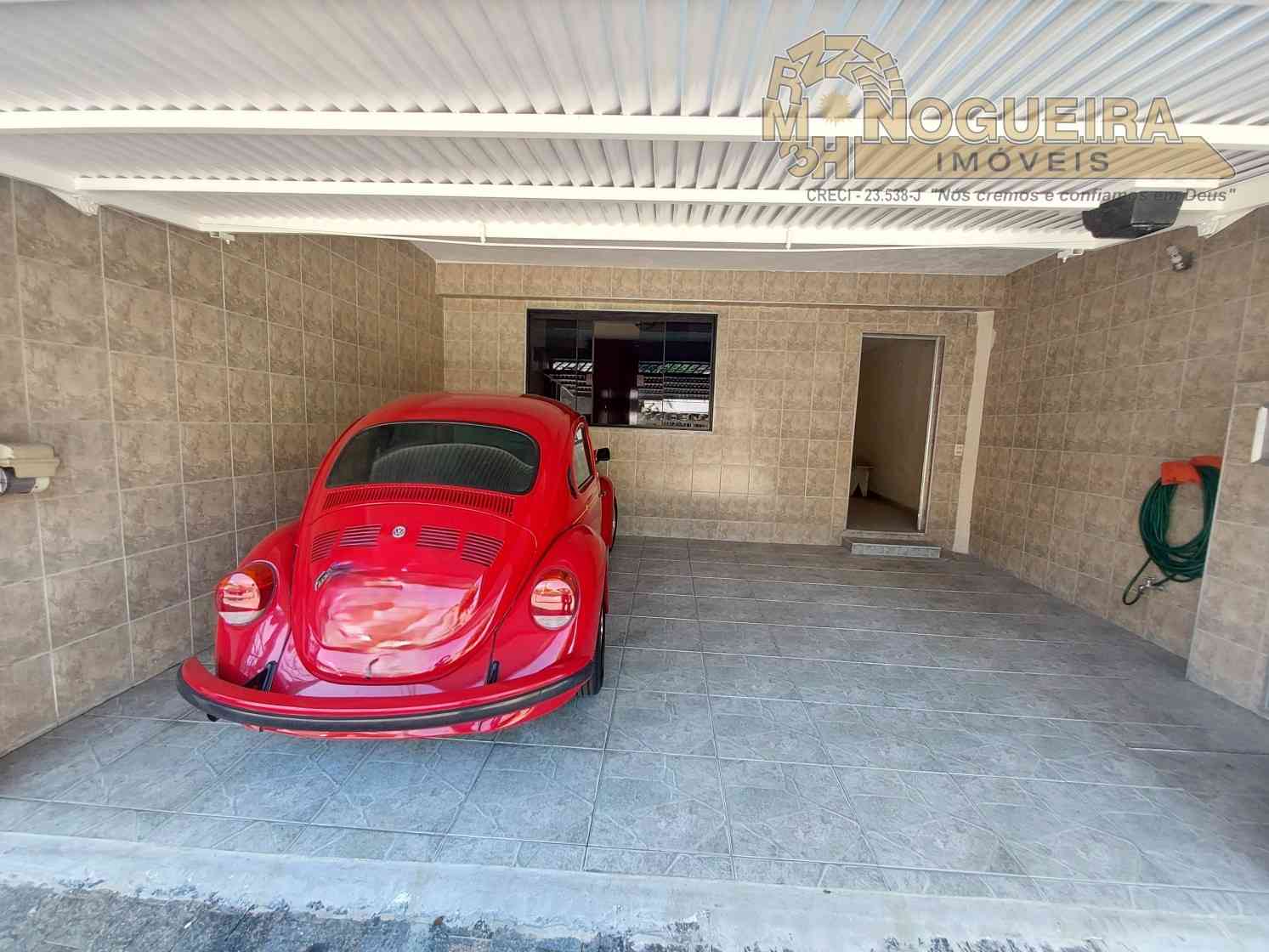 Excelente Casa à Venda no Jardim Jovaia