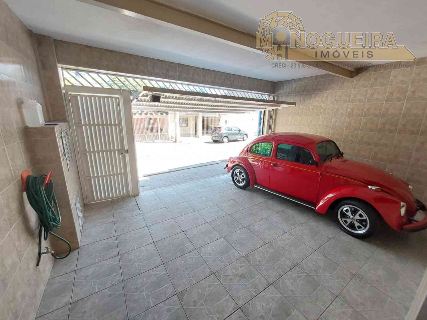 Excelente Casa à Venda no Jardim Jovaia