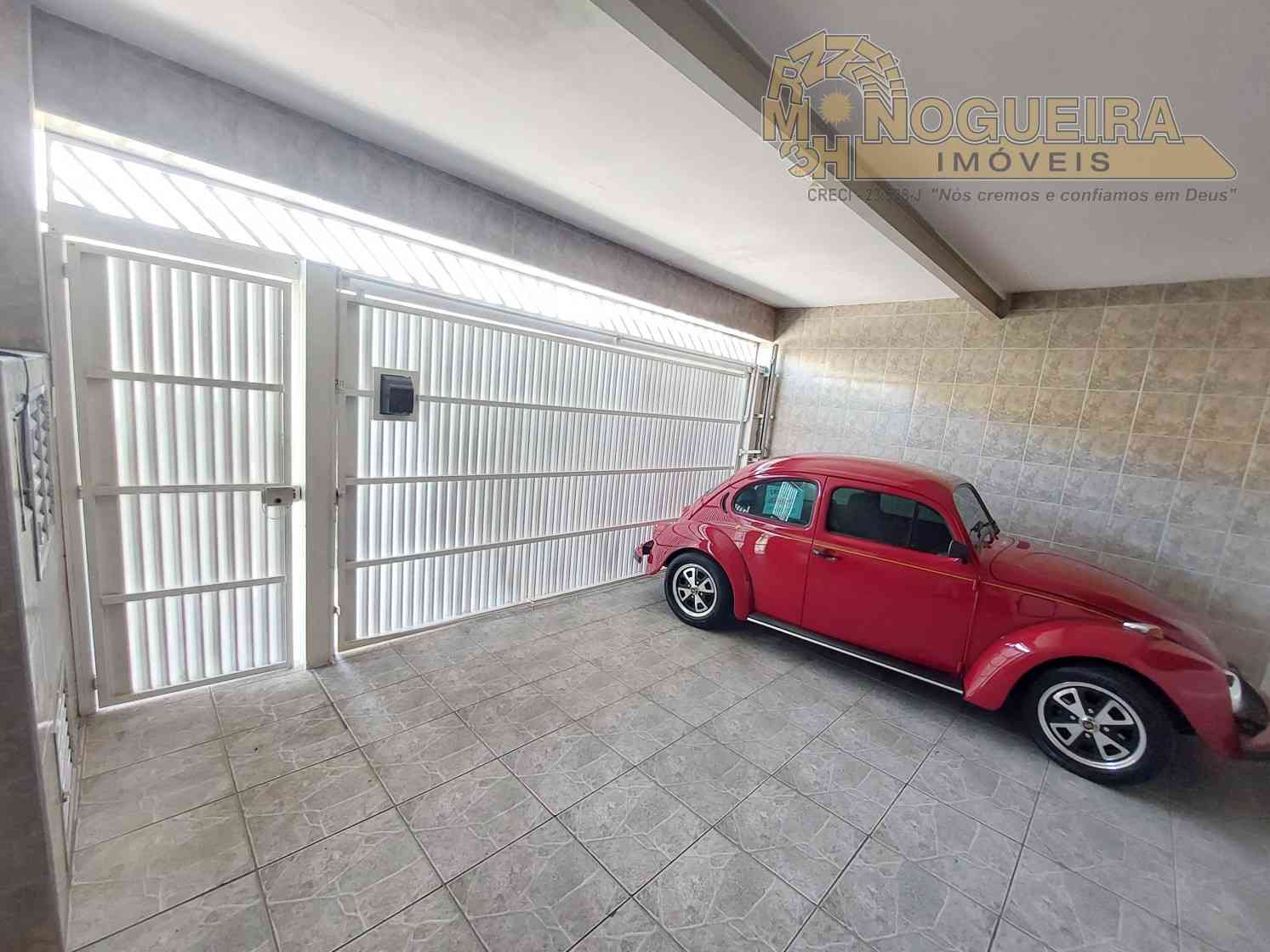 Excelente Casa à Venda no Jardim Jovaia