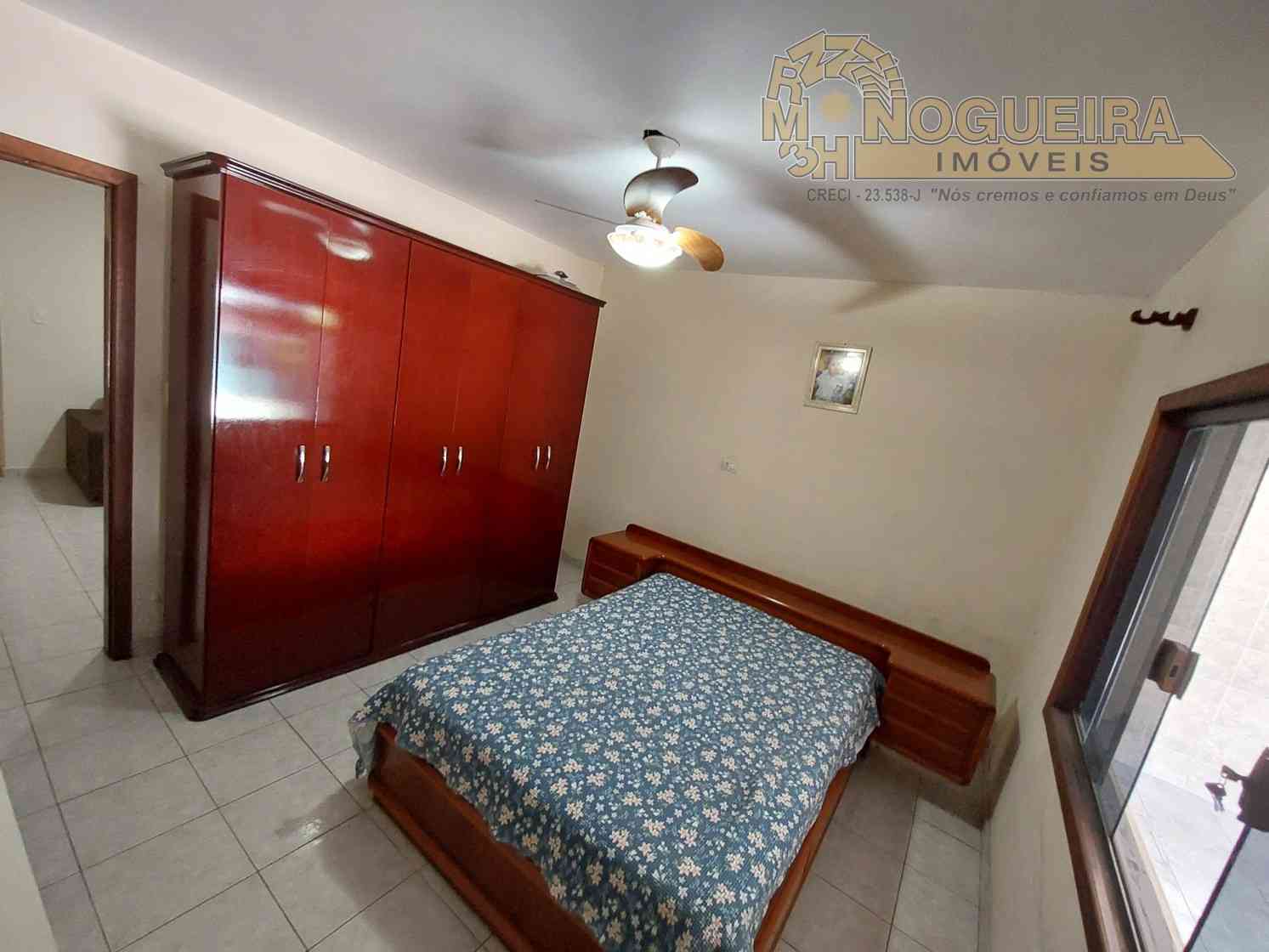 Excelente Casa à Venda no Jardim Jovaia