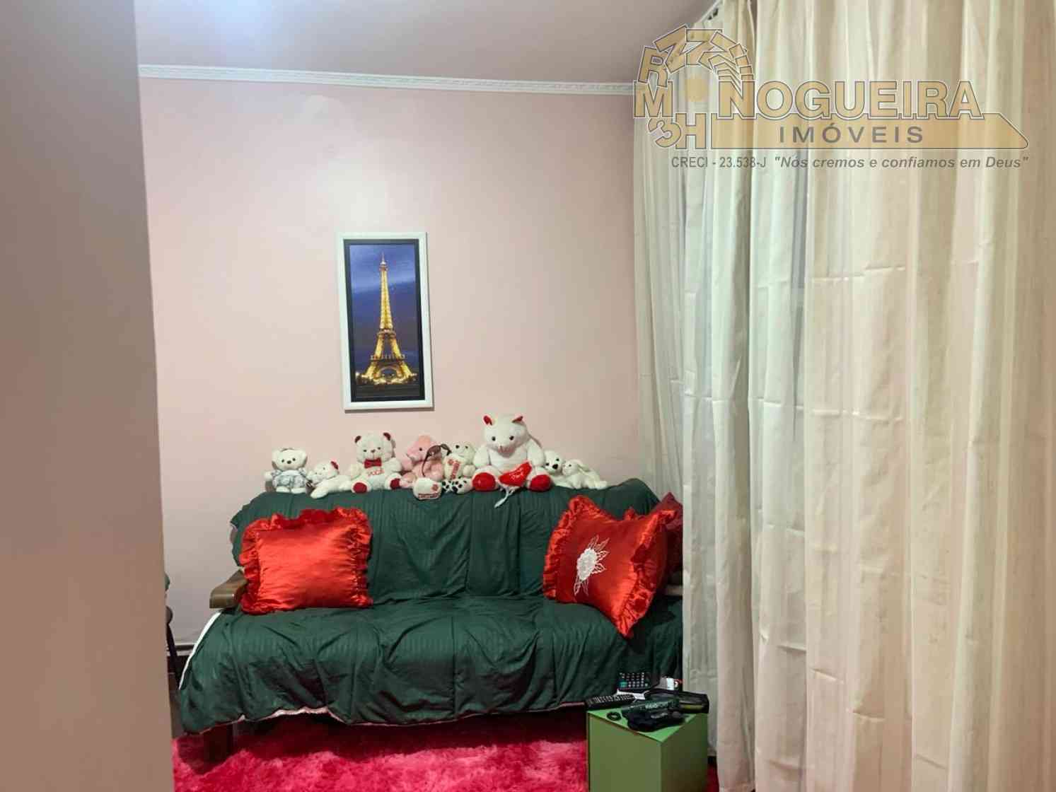 Excelente Casa à Venda no Jardim Jovaia