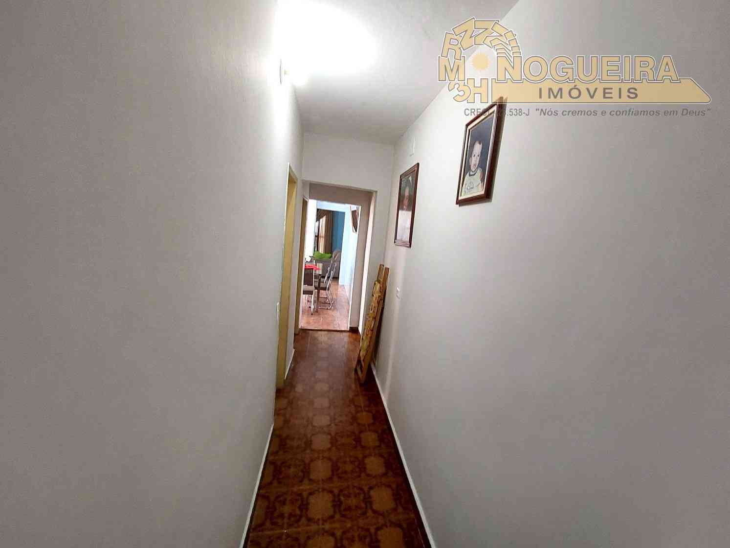 Casa térrea a venda