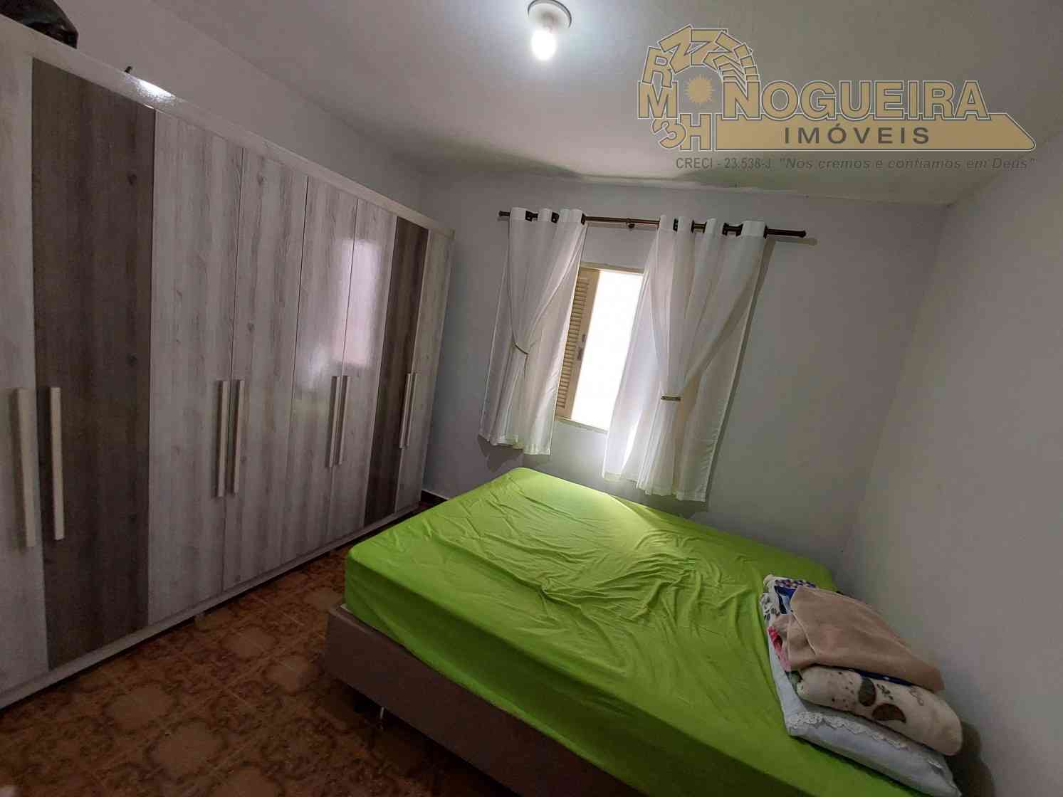 Casa térrea a venda