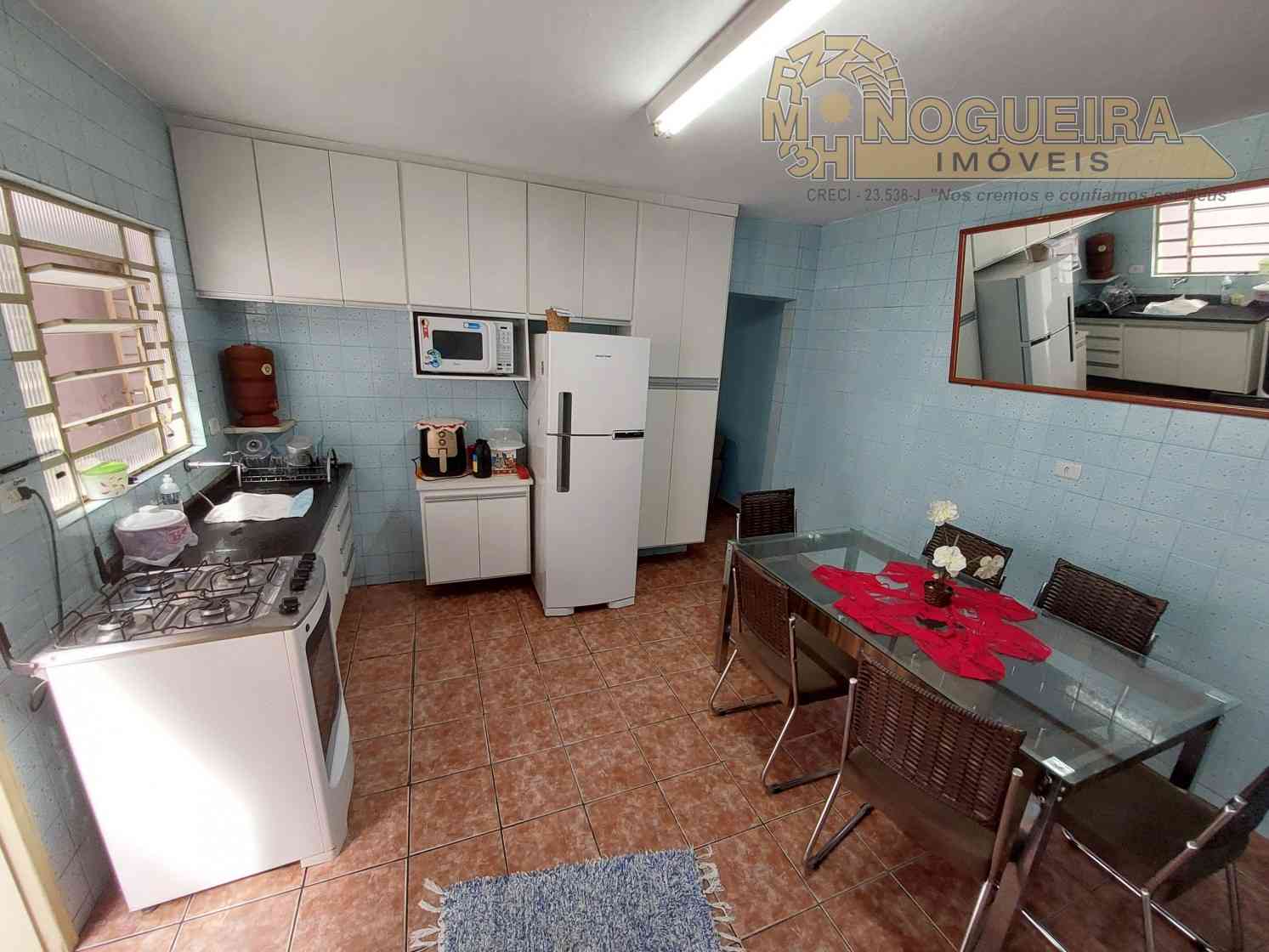 Casa térrea a venda