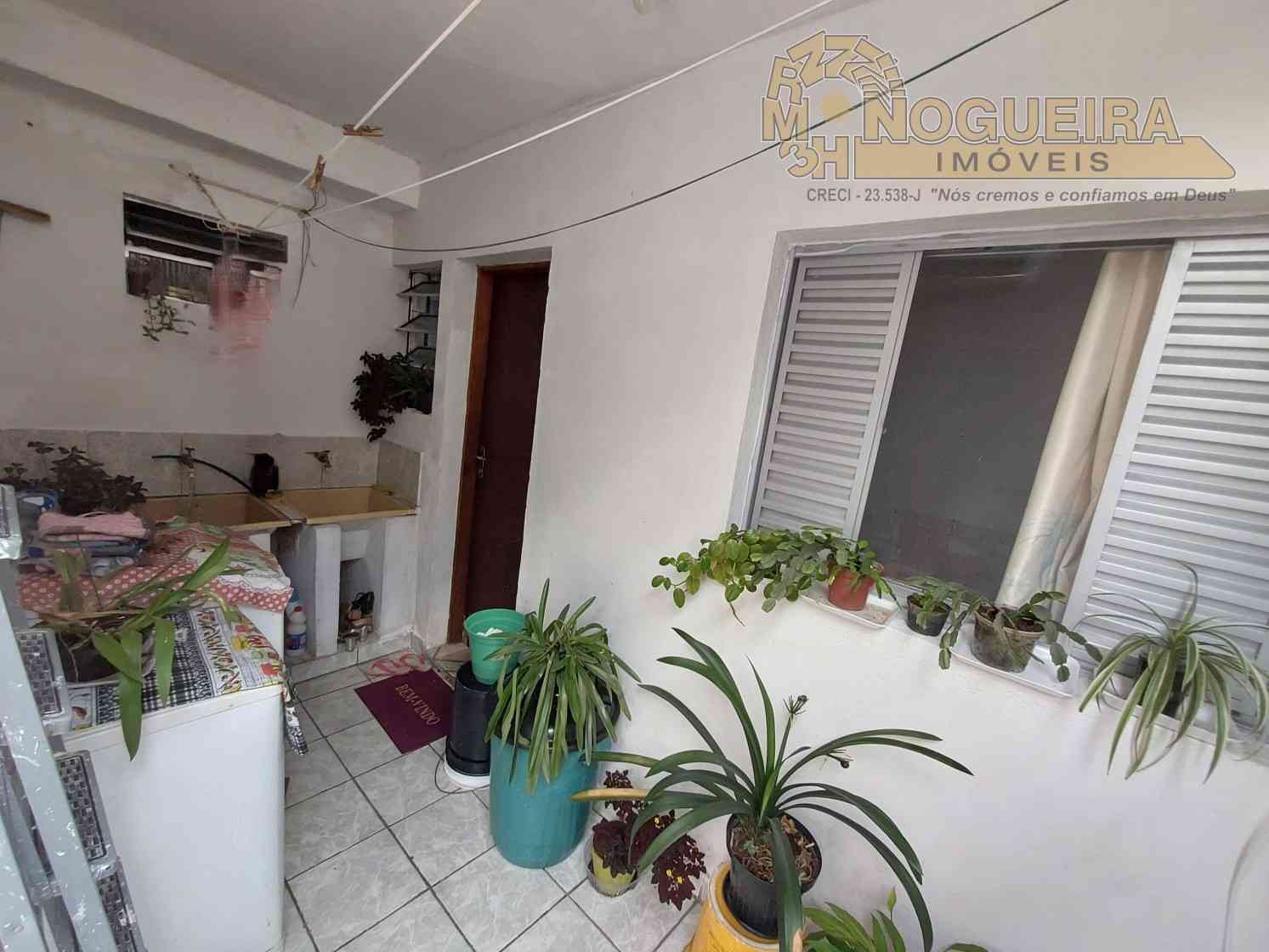 Casa térrea a venda