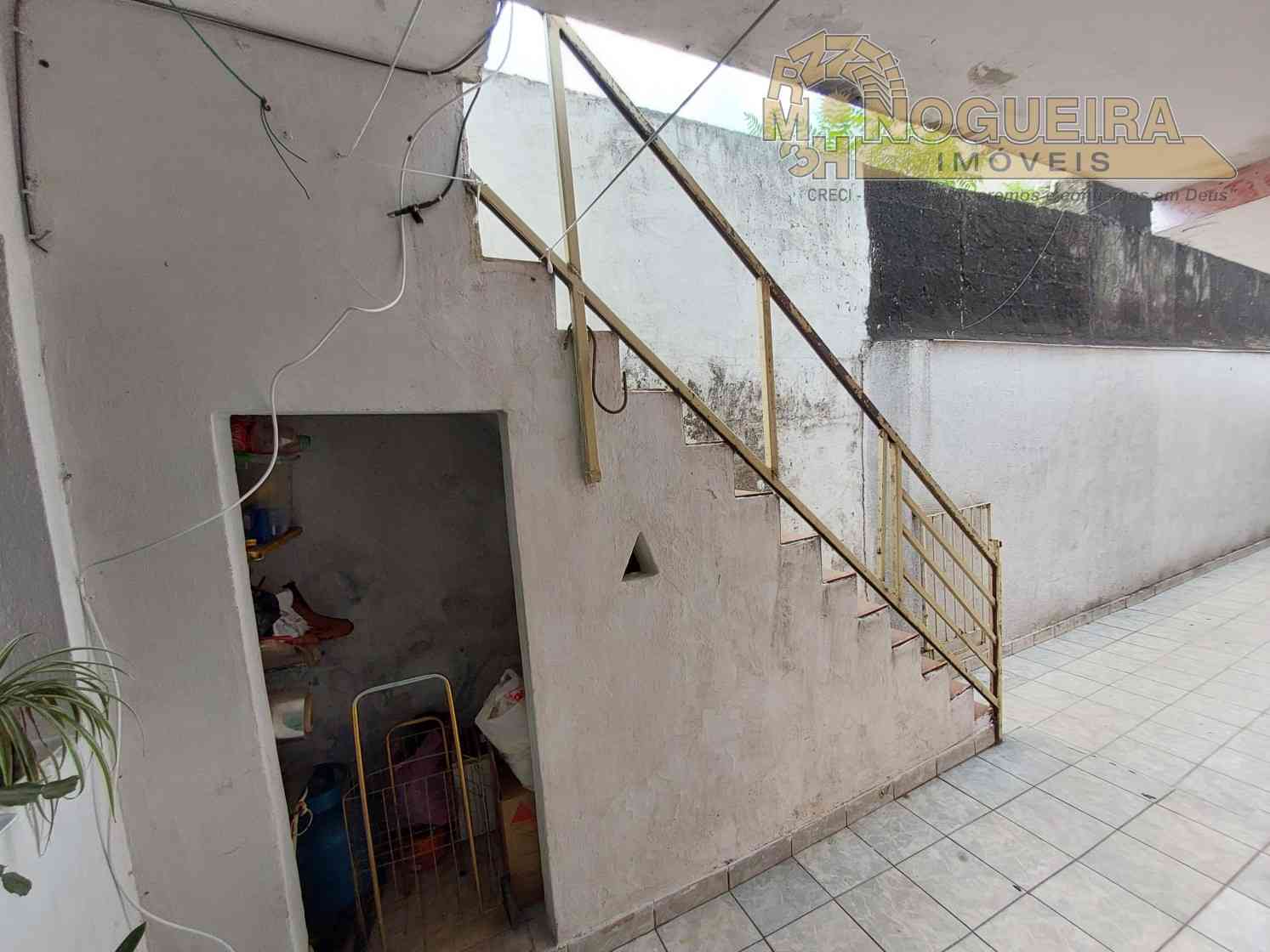 Casa térrea a venda