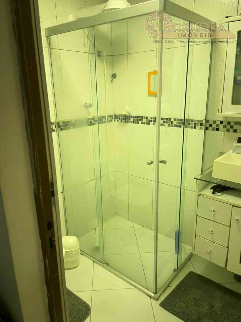 Ótimo Apartamento térreo com 2 dormitórios - Vila Fatima