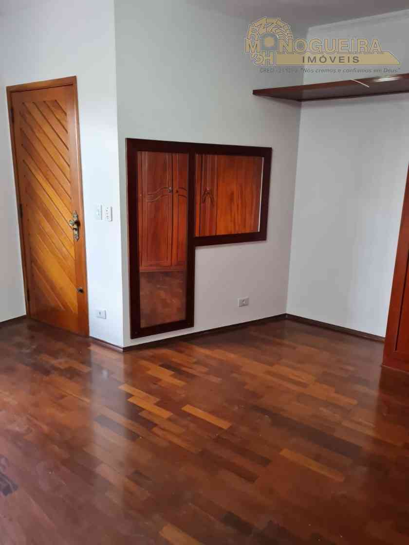 Sobrado 3 Dormitórios com 1 Suíte  Vila Augusta