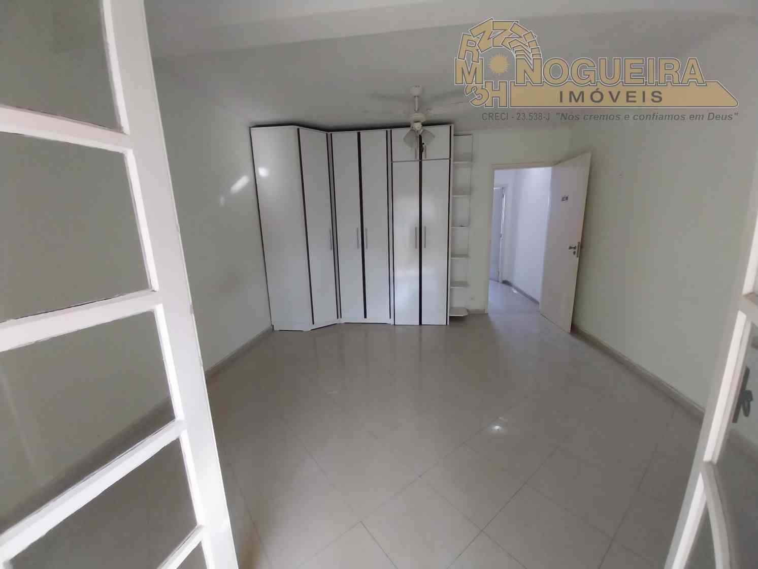 Sobrado 2 Suítes - Vila Barros