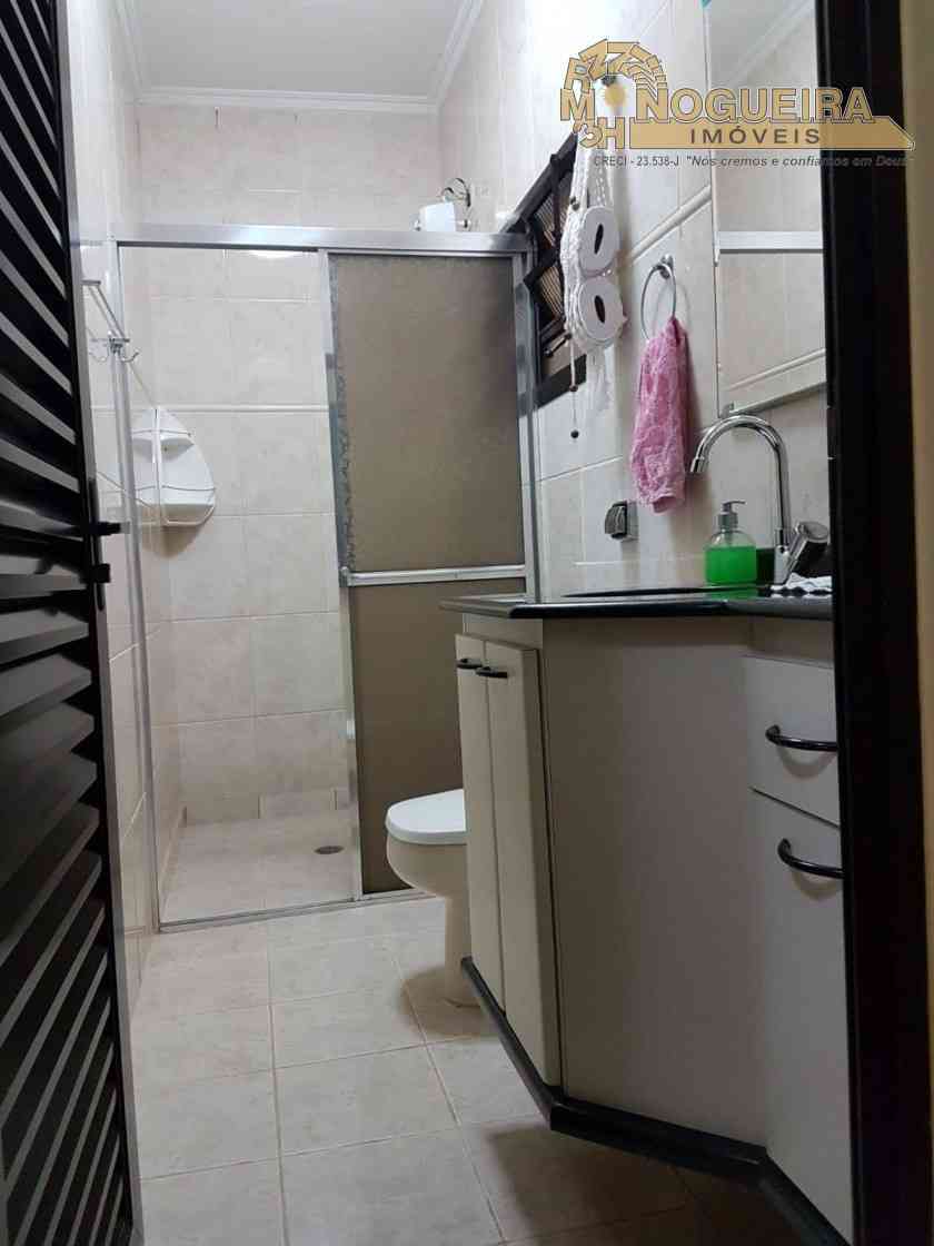 Sobrado 4 Domritórios com 1 Suíte