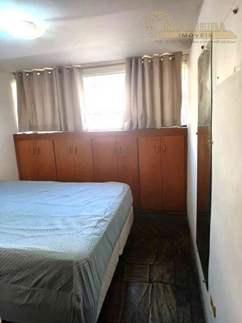 Apartamento no Pq. Cecap condominio Paraná