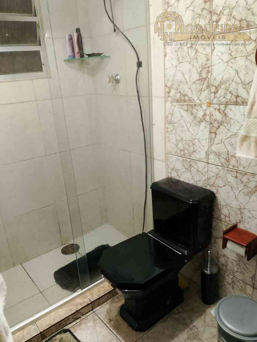 Apartamento no Pq. Cecap condominio Paraná