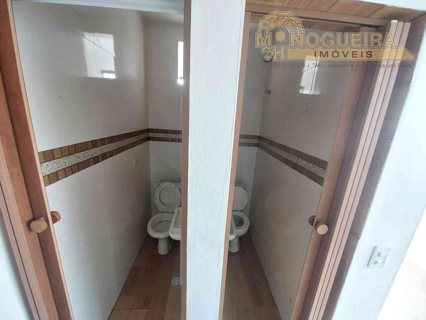 Salão comercial com 70m² de área útil - Vila Nova Cumbica