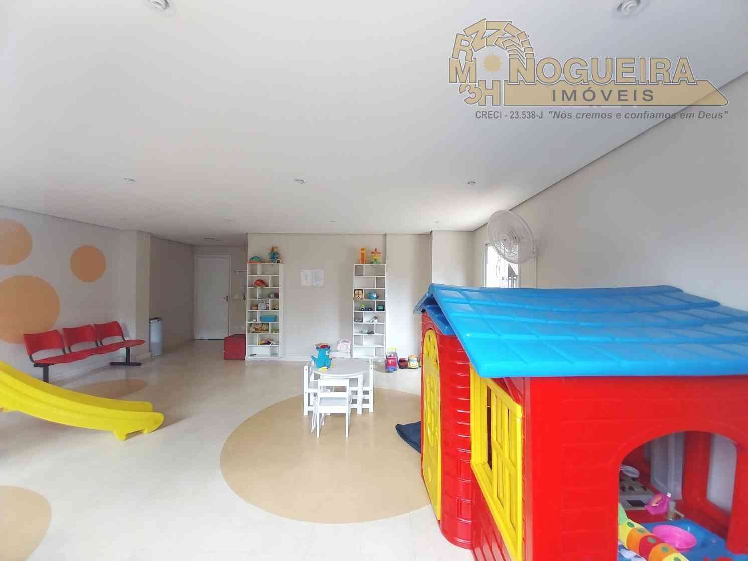 Apartamento Mobiliado 2 Dormitórios c/ 1 Suíte -  Condominio Premium - Macedo