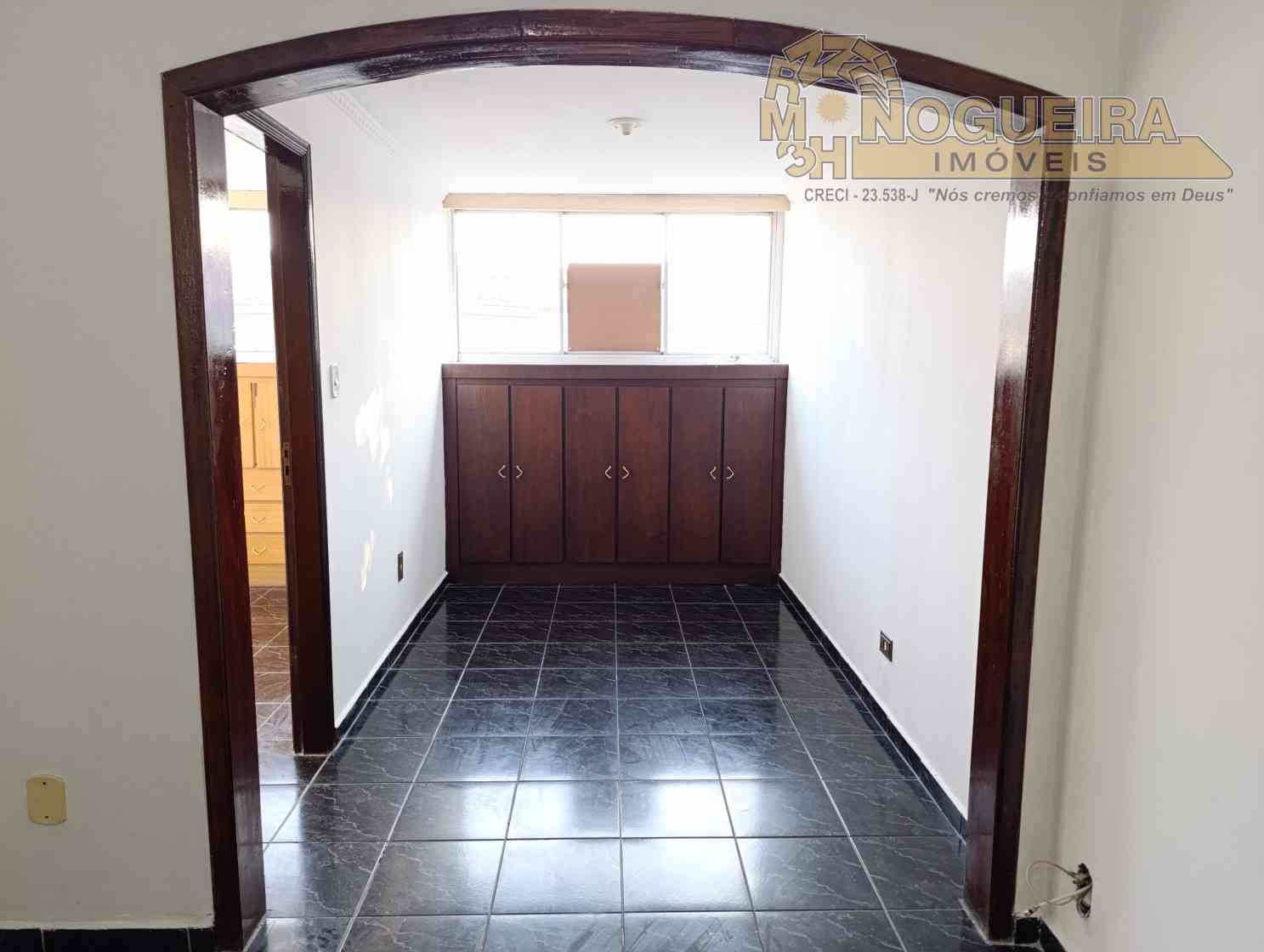 Apartamento Condomínio Rio de Janeiro Pq. Cecap