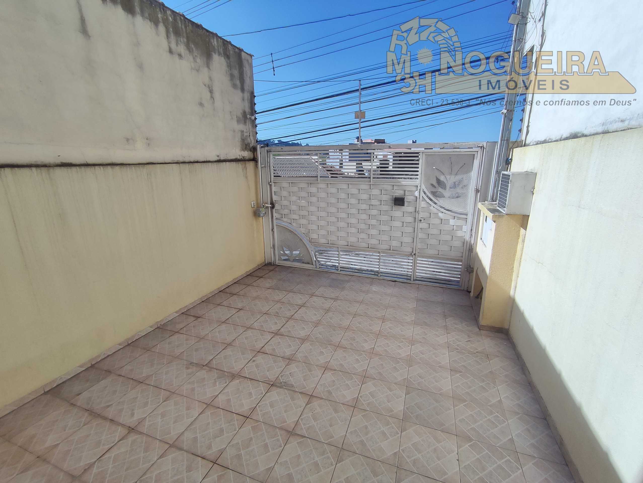 Ótimo Sobrado Jardim Adriana