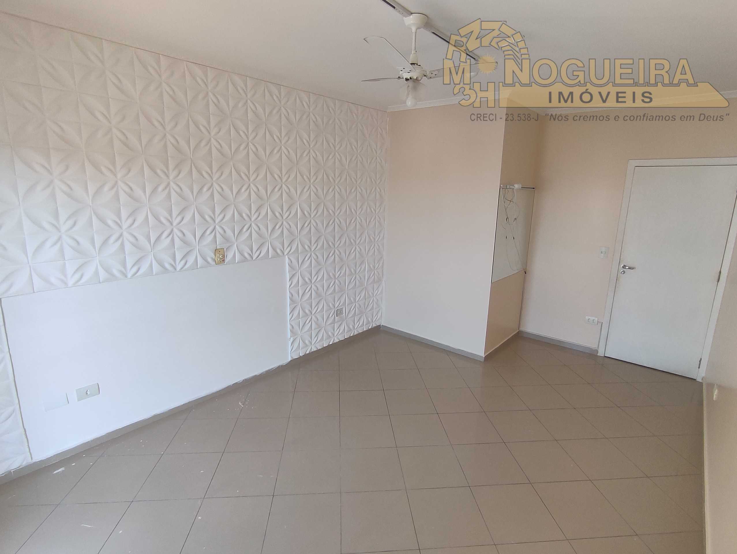 Ótimo Sobrado Jardim Adriana