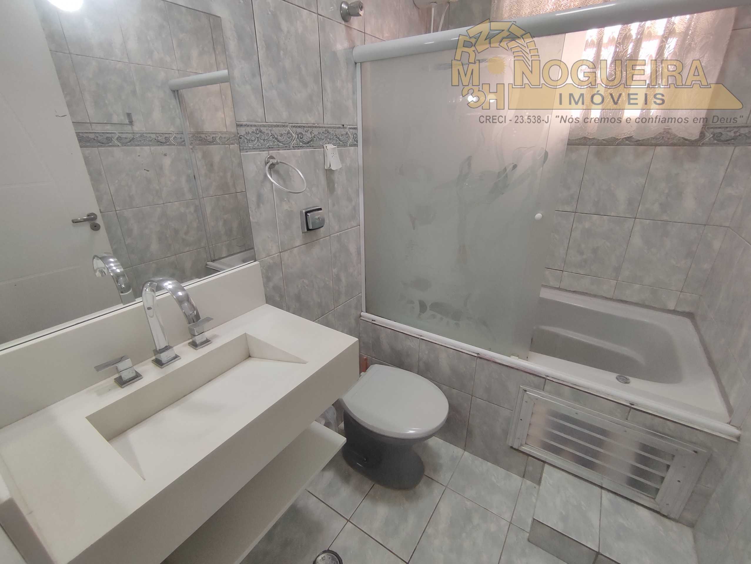 Ótimo Sobrado Jardim Adriana