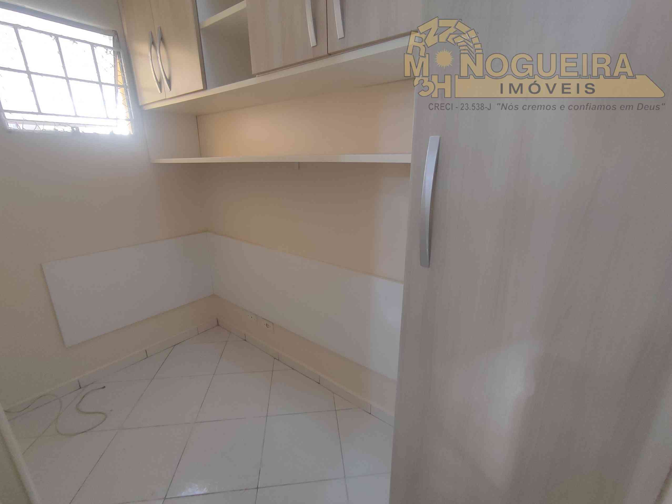 Ótimo Sobrado Jardim Adriana