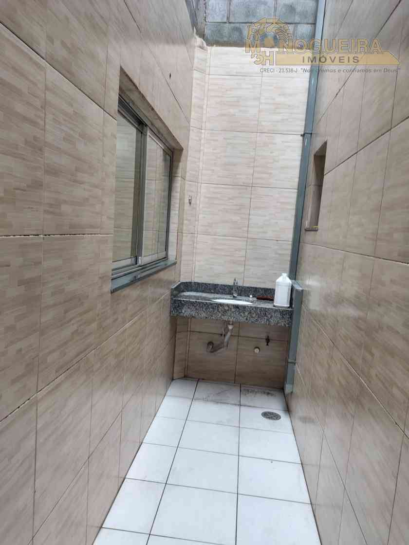 Salão Comercial Vila Nova Bonsucesso