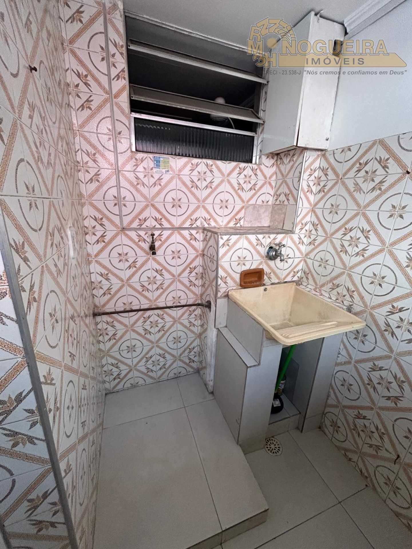 Apartamento Condomínio São Paulo 1 andar Pq. Cecap