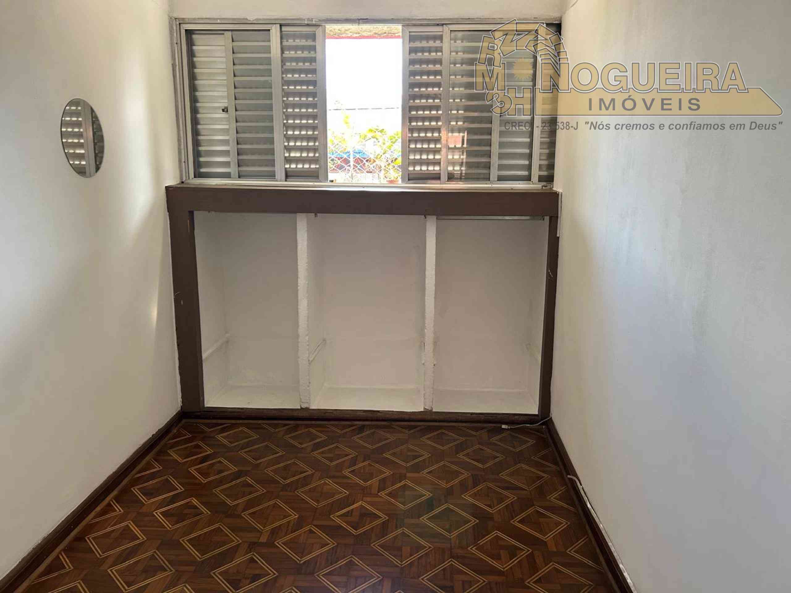 Apartamento Condomínio São Paulo 1 andar Pq. Cecap