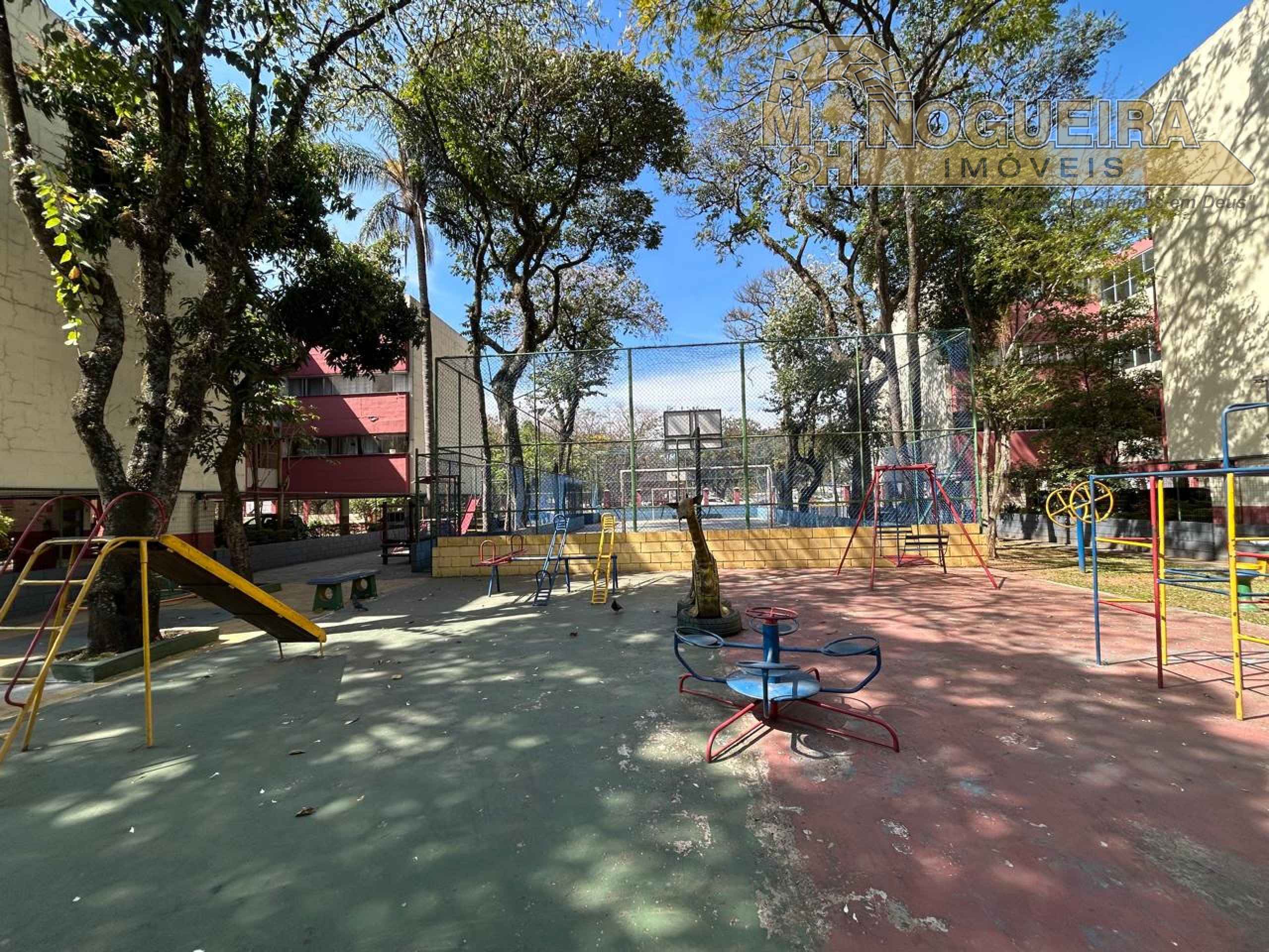 Apartamento Condomínio São Paulo 1 andar Pq. Cecap