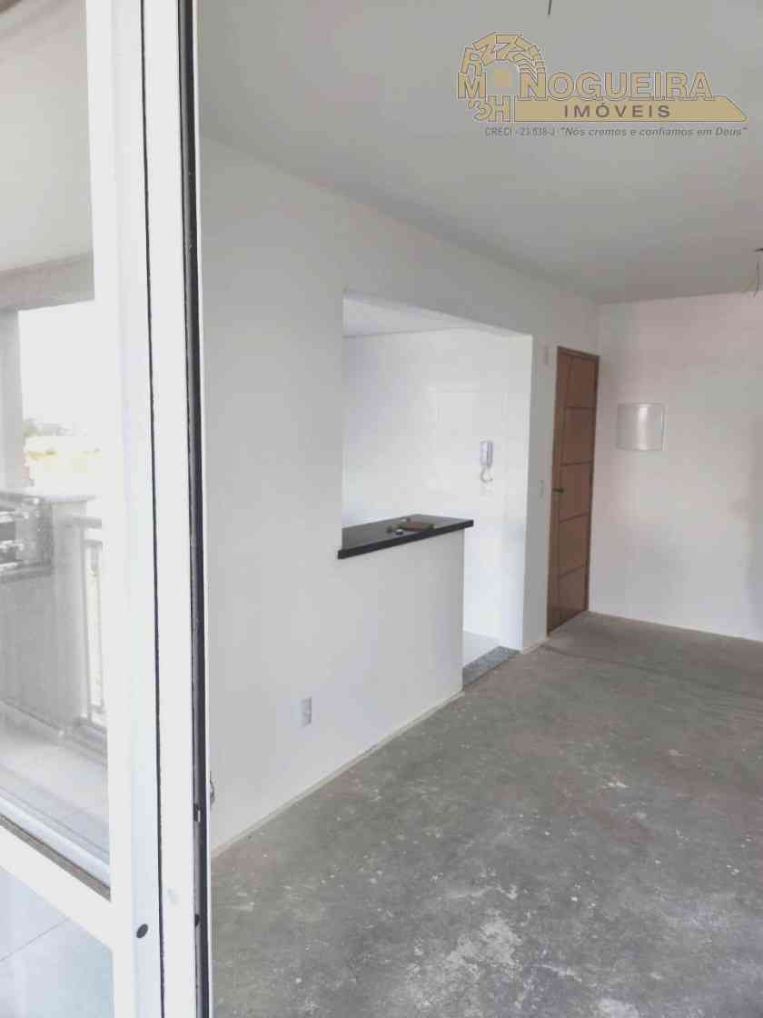 Apartamento 2 Dormitórios - Residencial Veneza - Vila Nova Bonsucesso