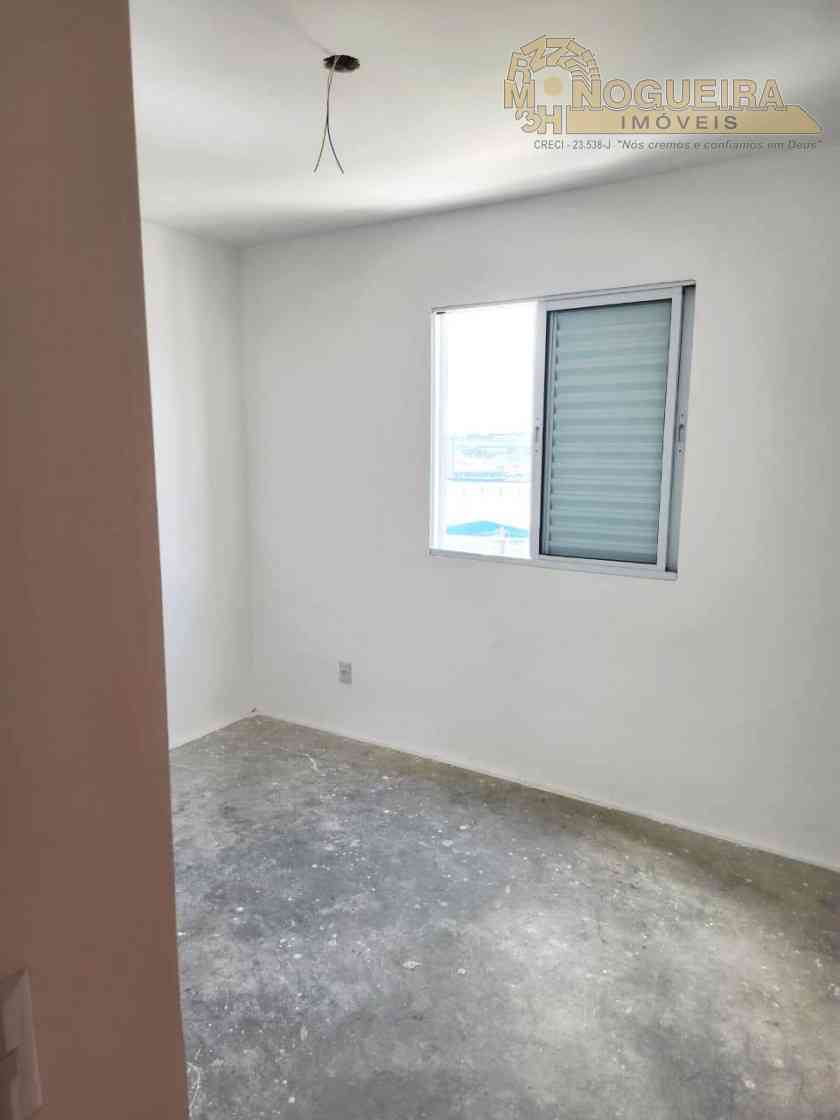 Apartamento 2 Dormitórios - Residencial Veneza - Vila Nova Bonsucesso