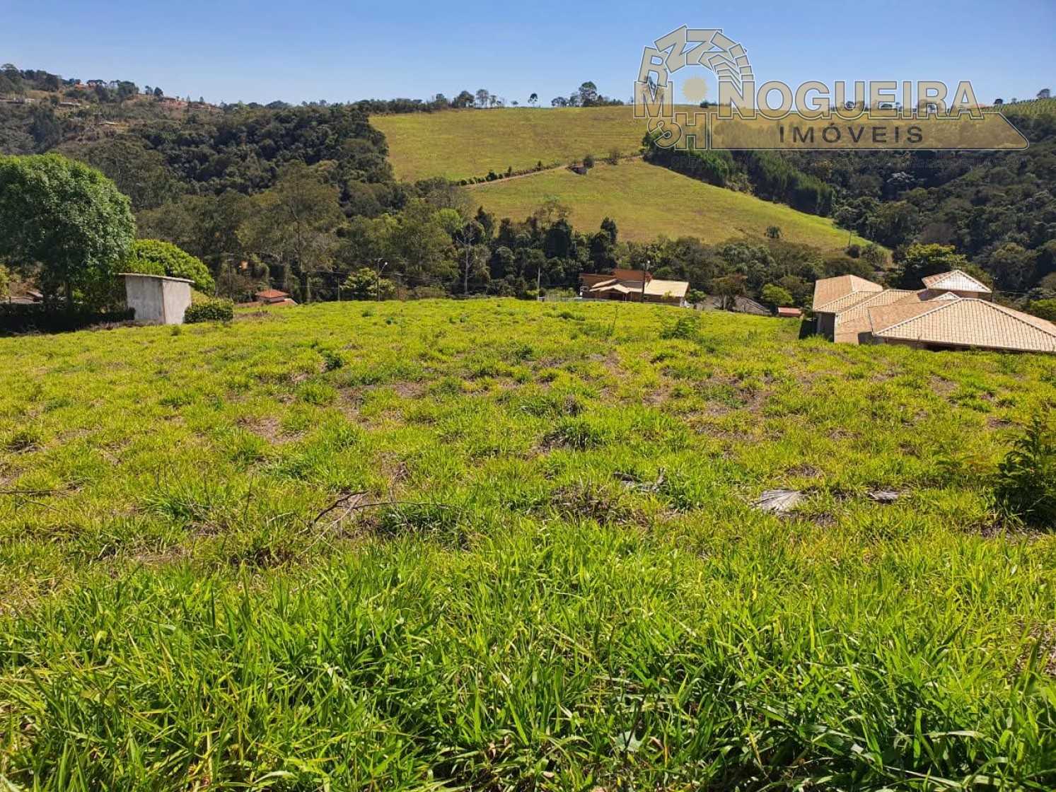 Ótimo terreno a venda condomínio fechado Bothanica Jarinu, com leve declive, área do terreno de 1.10