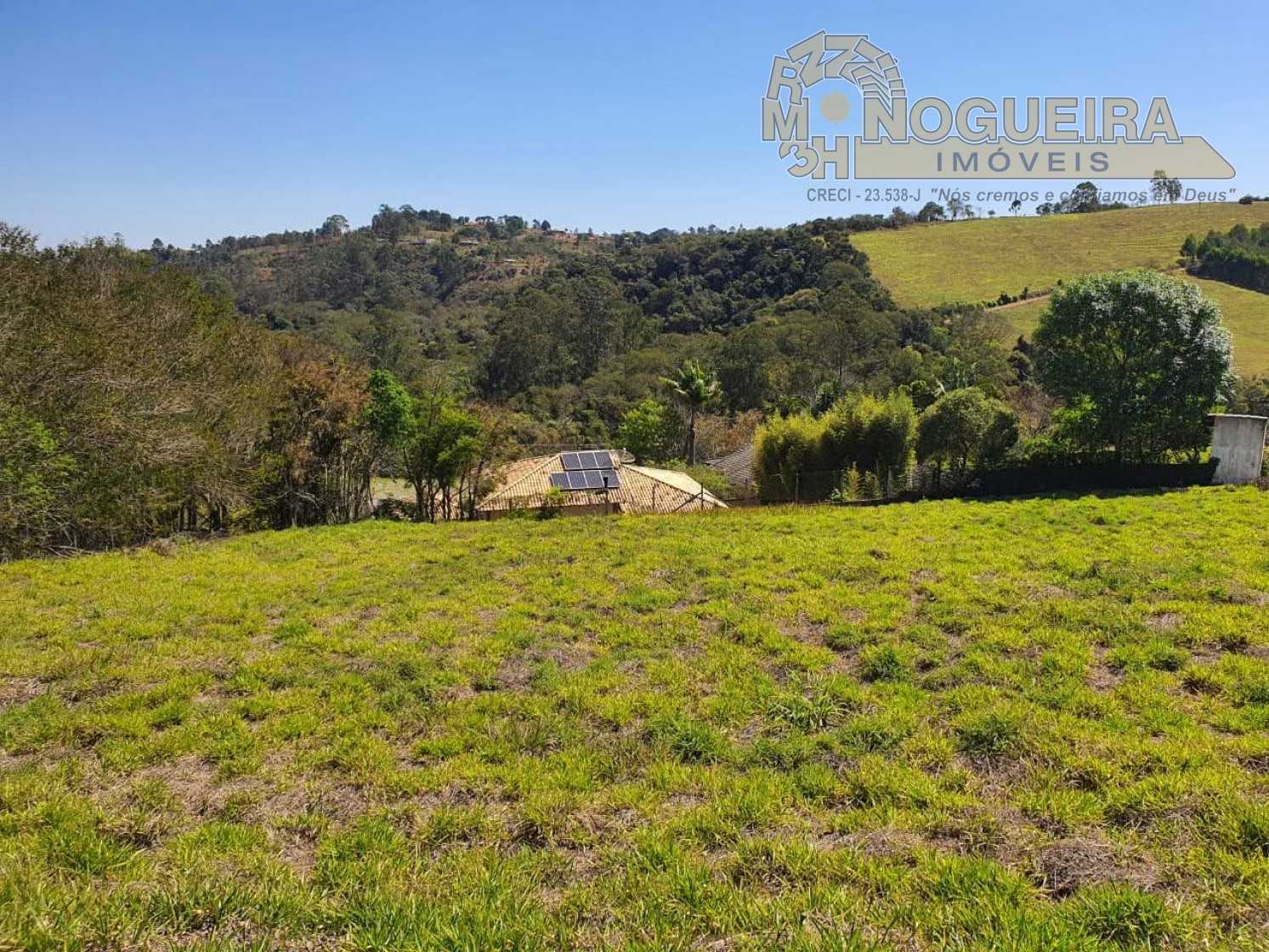 Ótimo terreno a venda condomínio fechado Bothanica Jarinu, com leve declive, área do terreno de 1.10