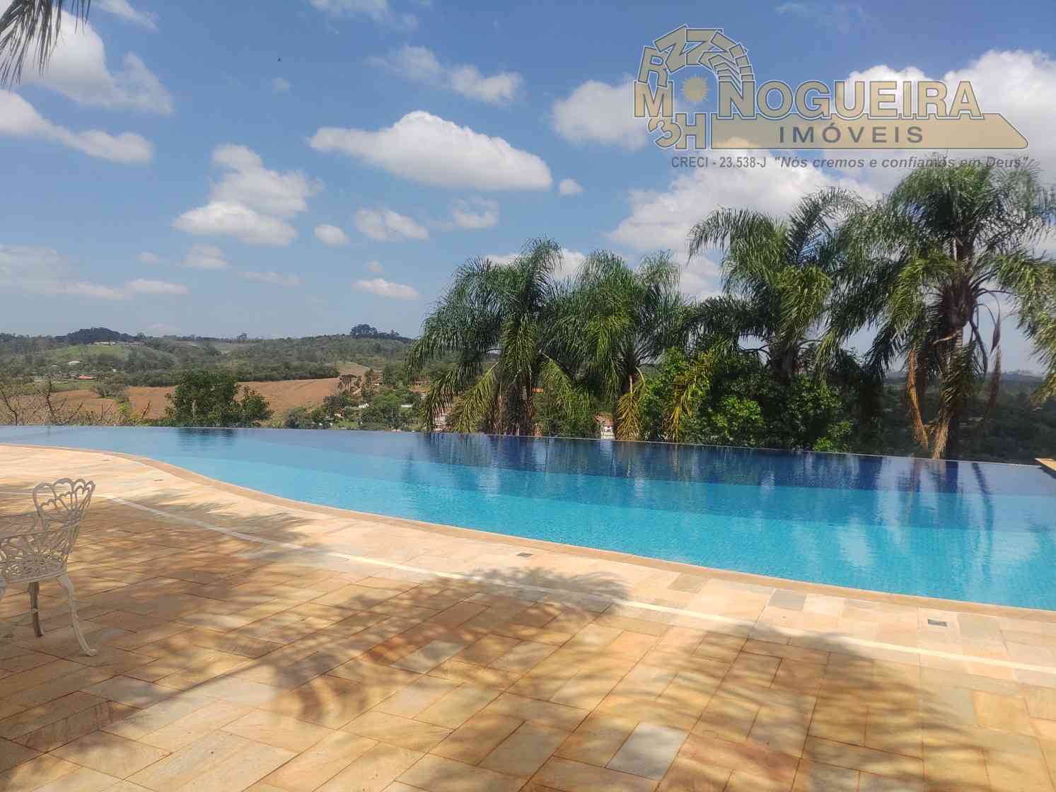 Ótimo terreno a venda condomínio fechado Bothanica Jarinu, com leve declive, área do terreno de 1.10