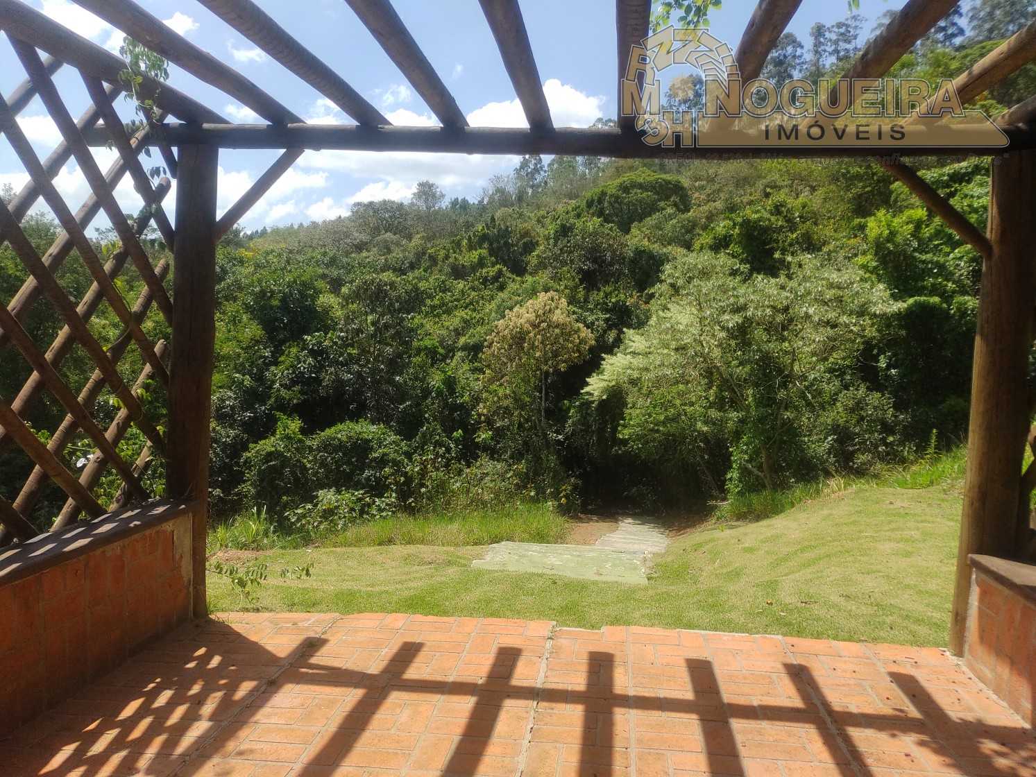 Ótimo terreno a venda condomínio fechado Bothanica Jarinu, com leve declive, área do terreno de 1.10