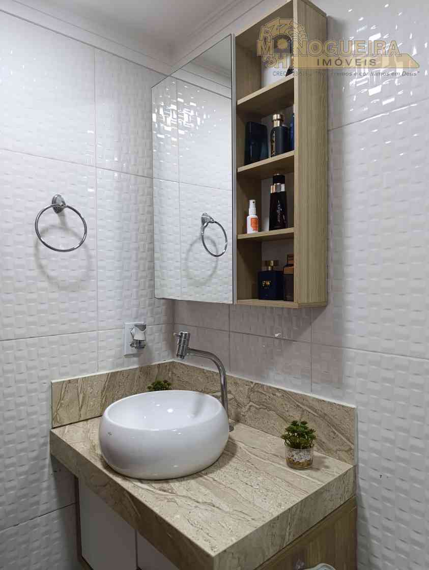 Apartamento todo reformado no Parque Cecap