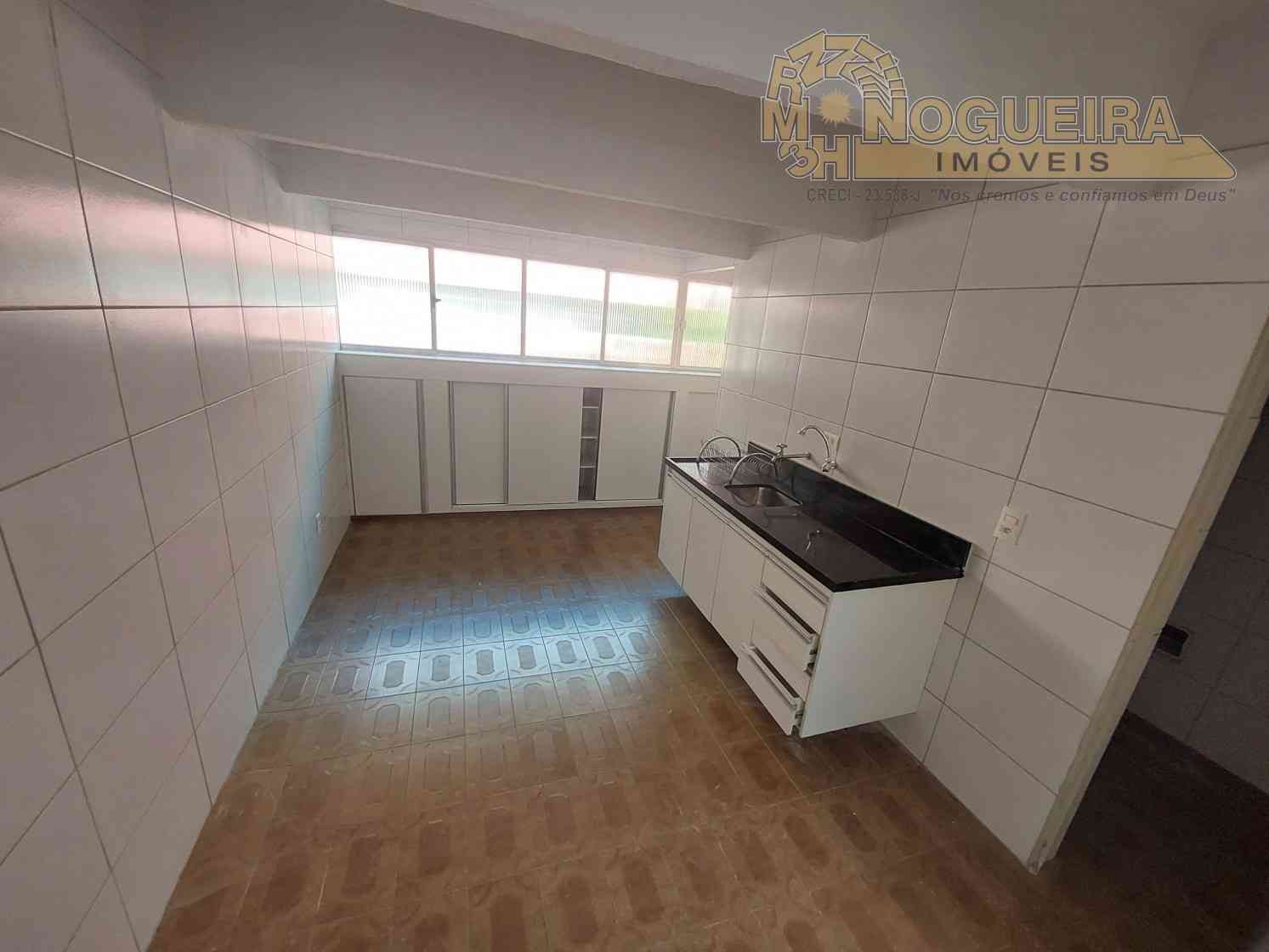 Apartamento Condomínio São Paulo Pq. Cecap 1  Andar