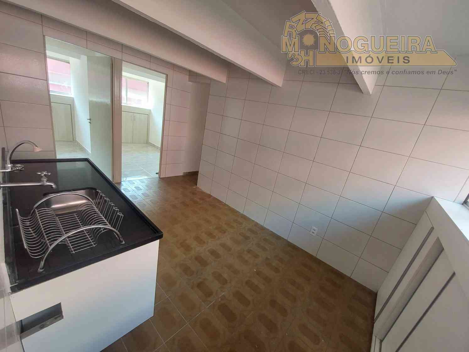 Apartamento Condomínio São Paulo Pq. Cecap 1  Andar