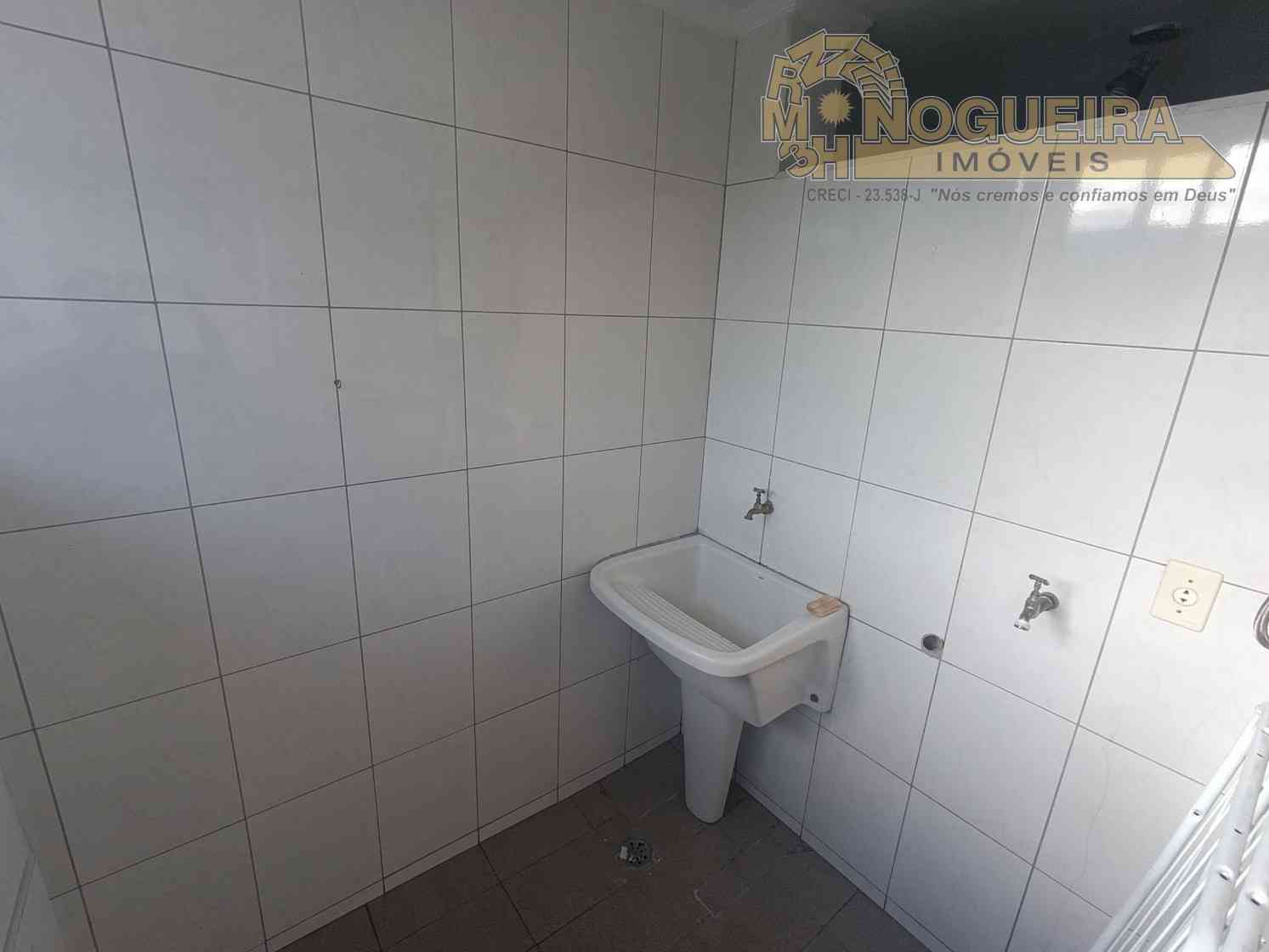 Apartamento Parque Cecap, Cond. Minas Gerais, 3  andar