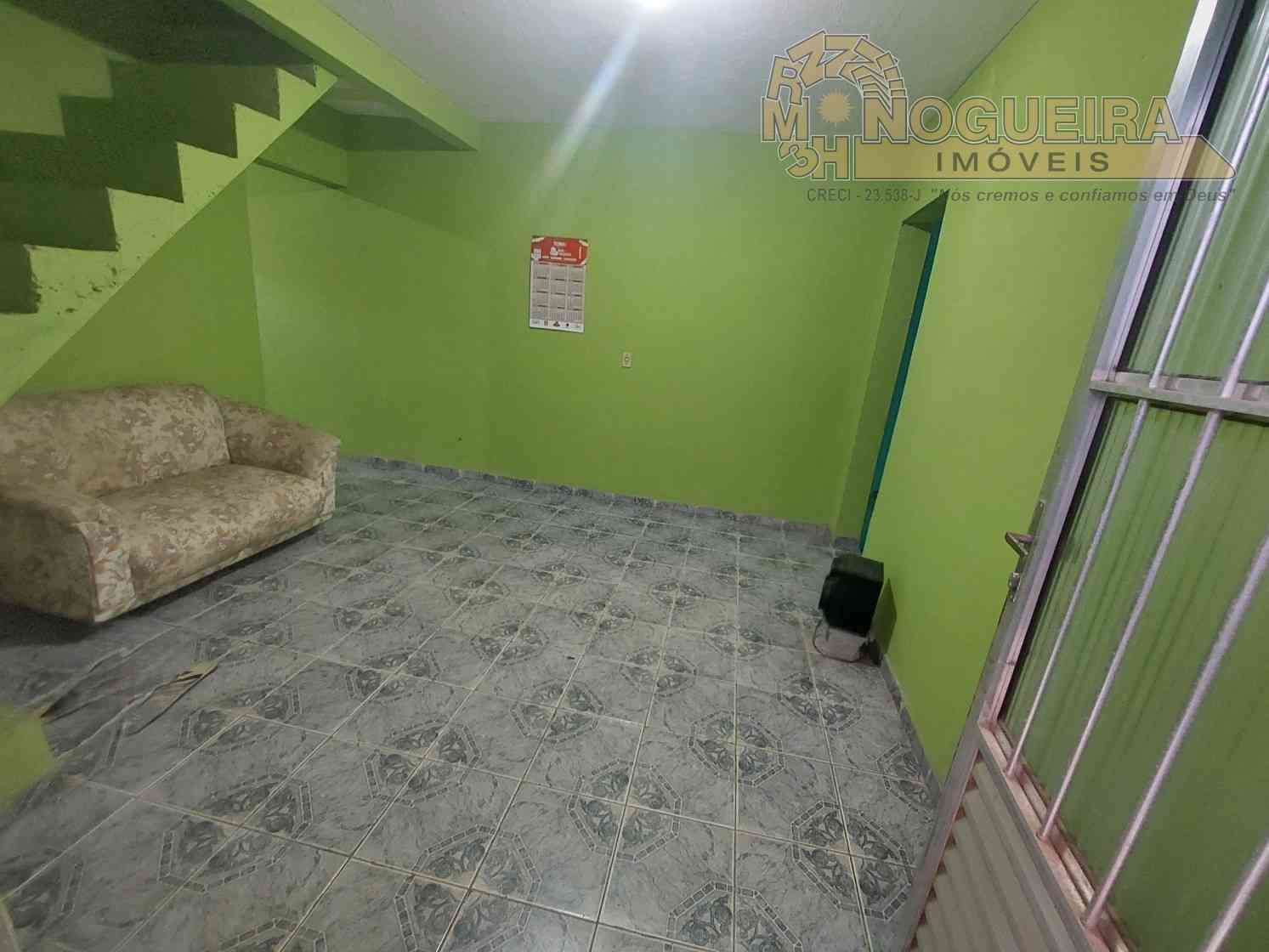 Ótima casa térrea com Terreno 5 x 40m² no total de 200m² na Cidade Soberana - Guarulhos