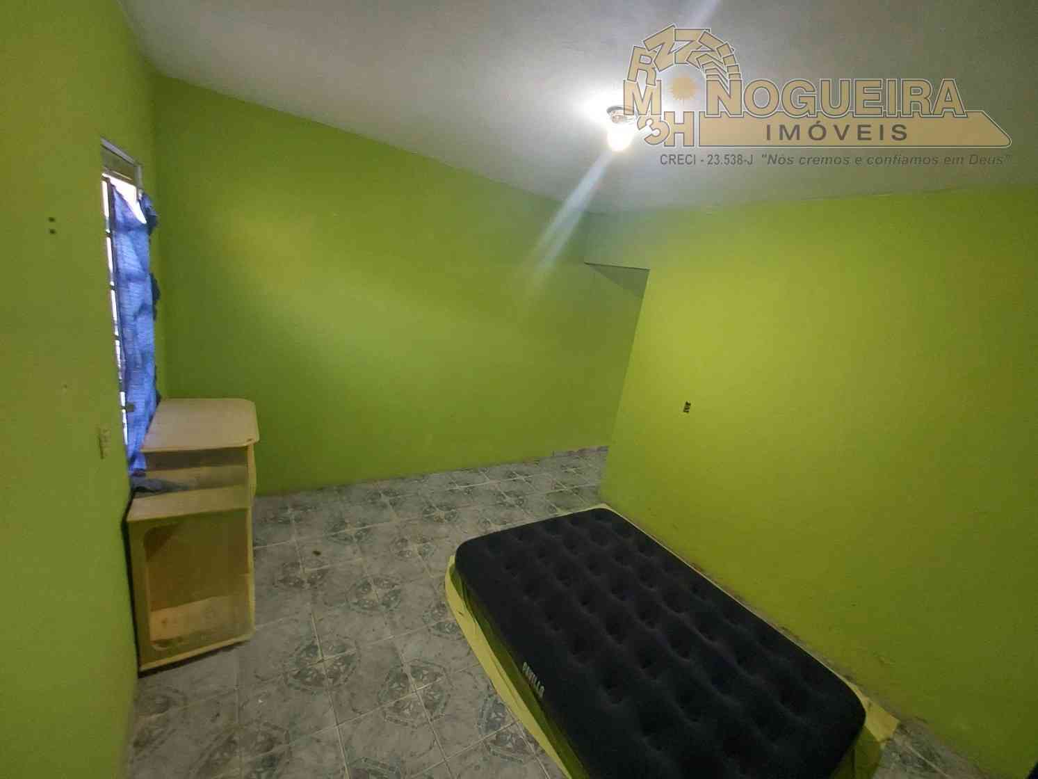 Ótima casa térrea com Terreno 5 x 40m² no total de 200m² na Cidade Soberana - Guarulhos