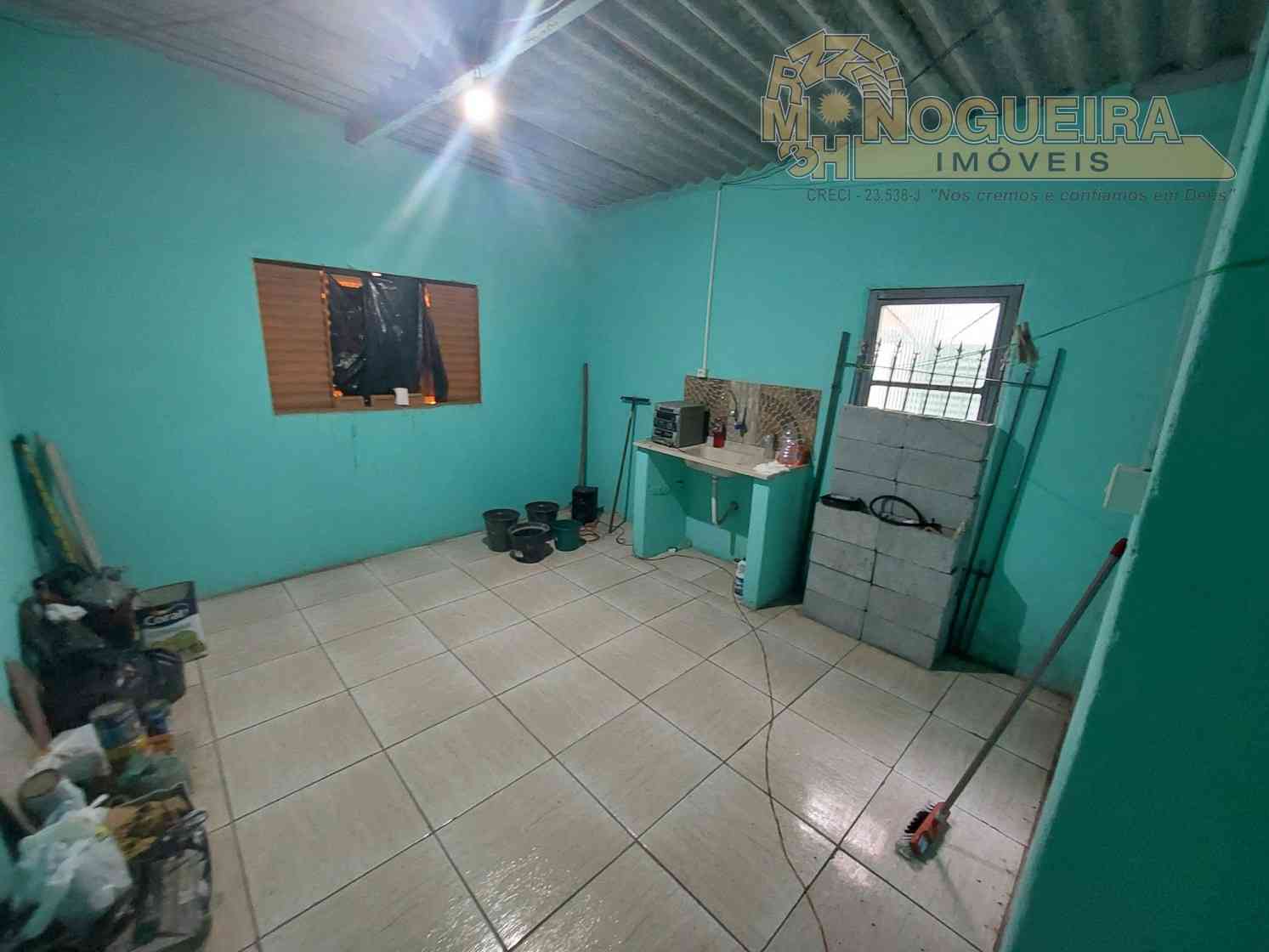 Ótima casa térrea com Terreno 5 x 40m² no total de 200m² na Cidade Soberana - Guarulhos