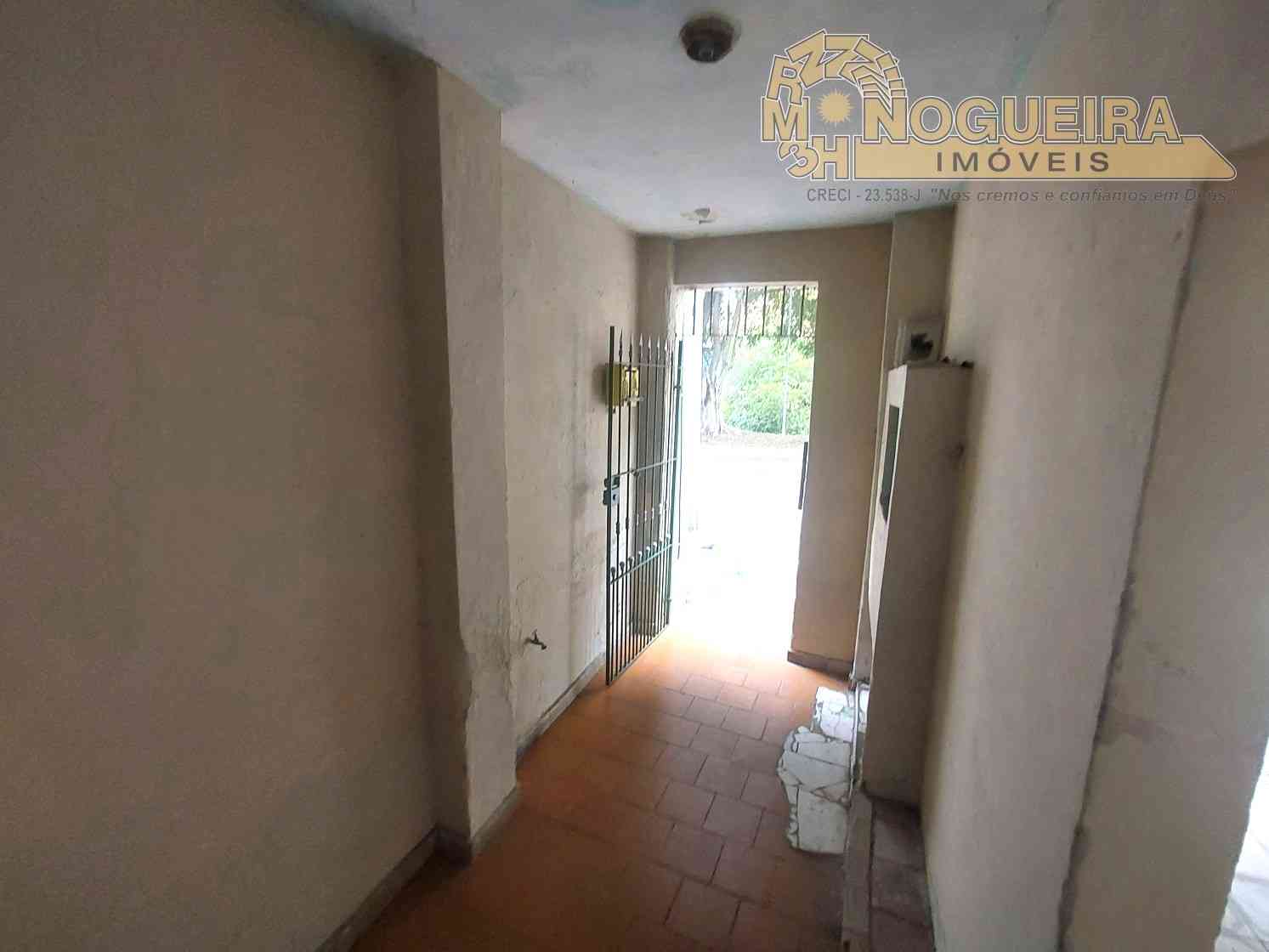 Sobrado antigo com 3 dormitórios - Vila Florida